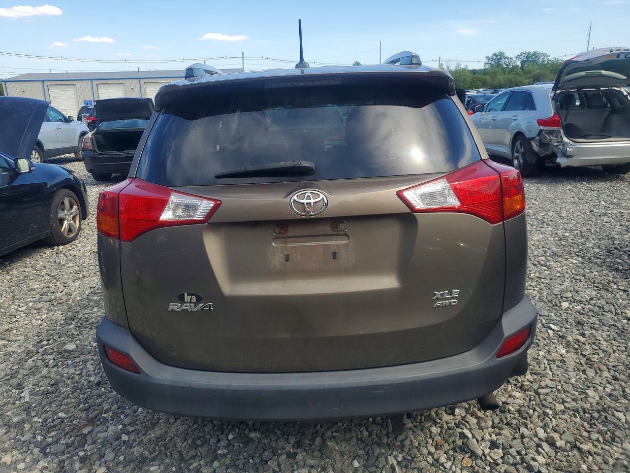 2014 Toyota Rav4 Xle Brown vin: 2T3RFREV2EW165520