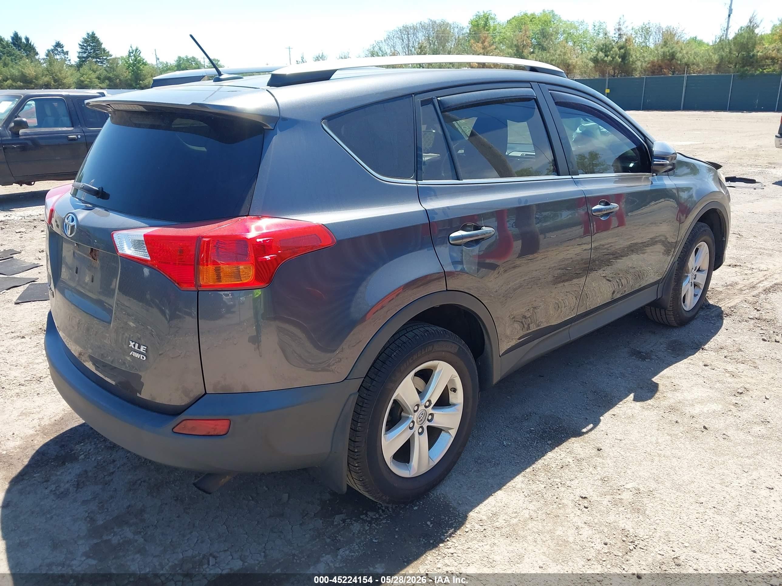 2014 Toyota Rav4 Xle Gray vin: 2T3RFREV2EW169910