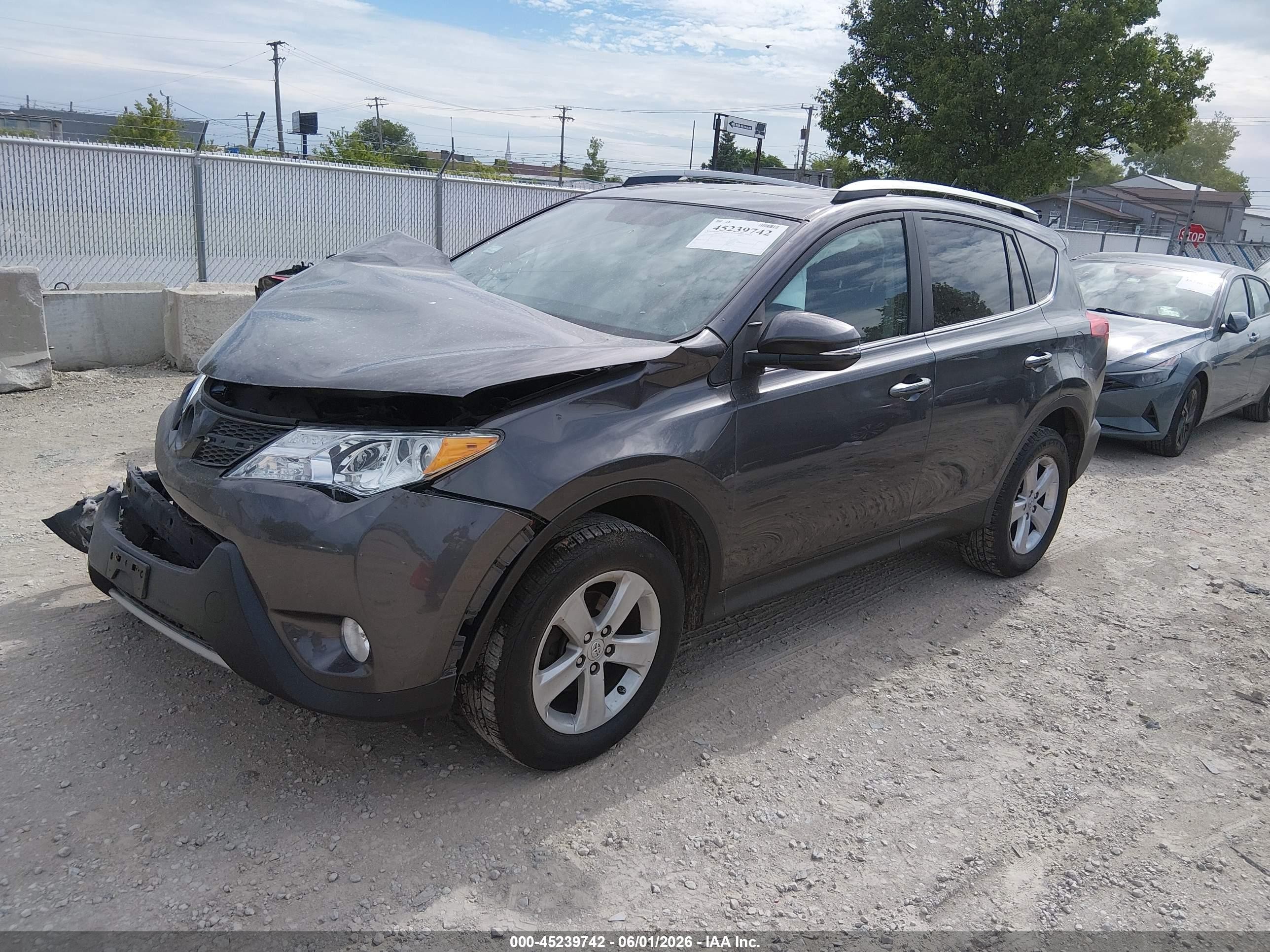 2014 Toyota Rav4 Xle Gray vin: 2T3RFREV2EW173732