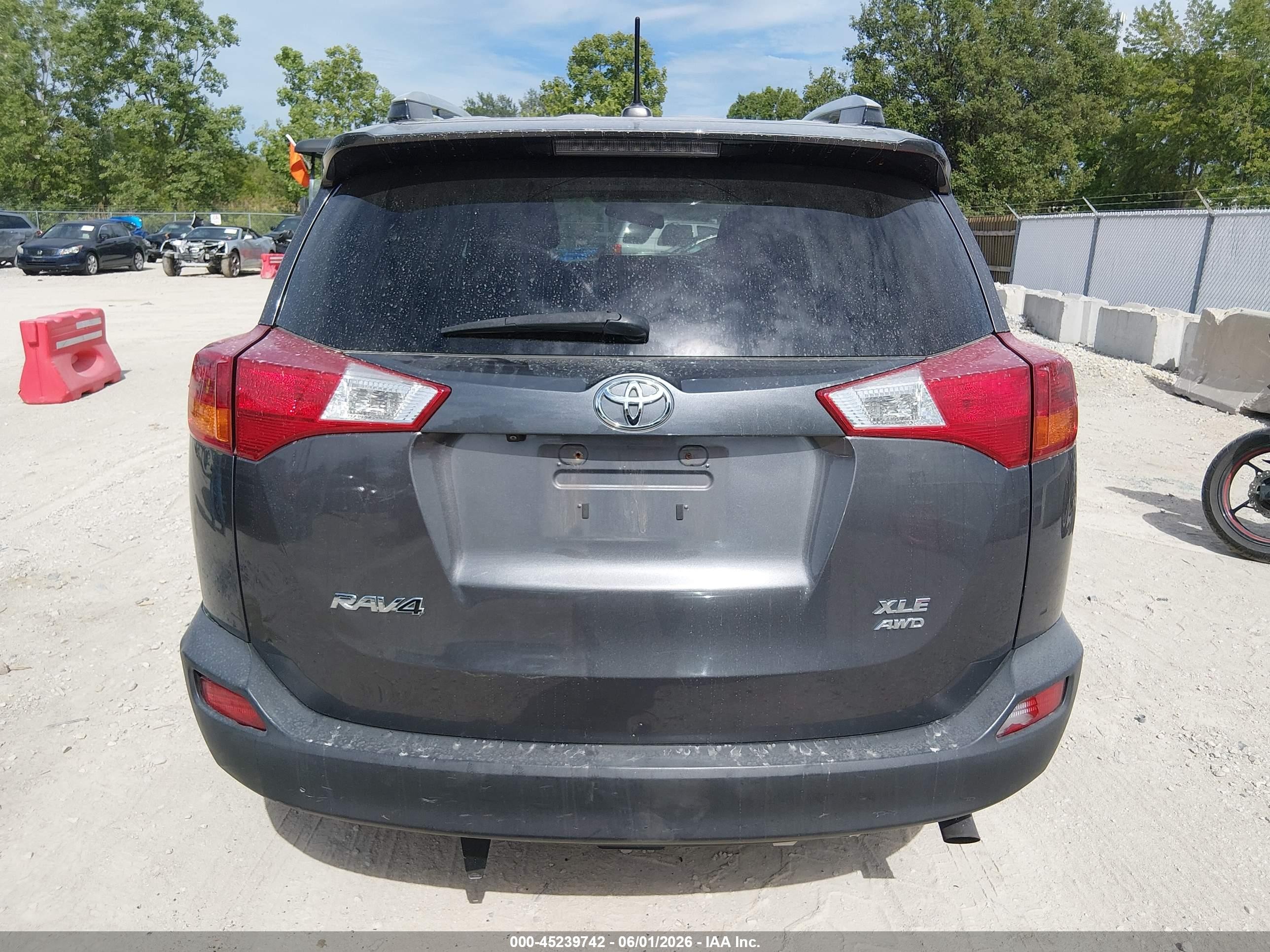 2014 Toyota Rav4 Xle Gray vin: 2T3RFREV2EW173732