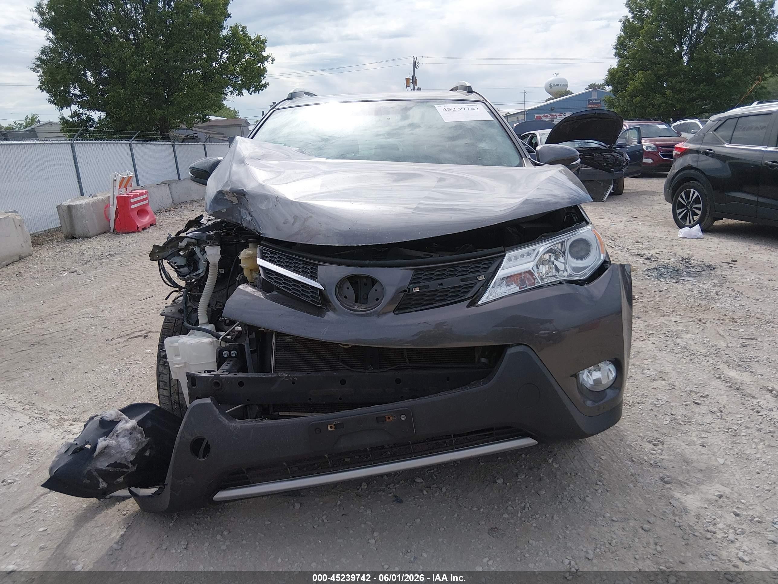 2014 Toyota Rav4 Xle Gray vin: 2T3RFREV2EW173732
