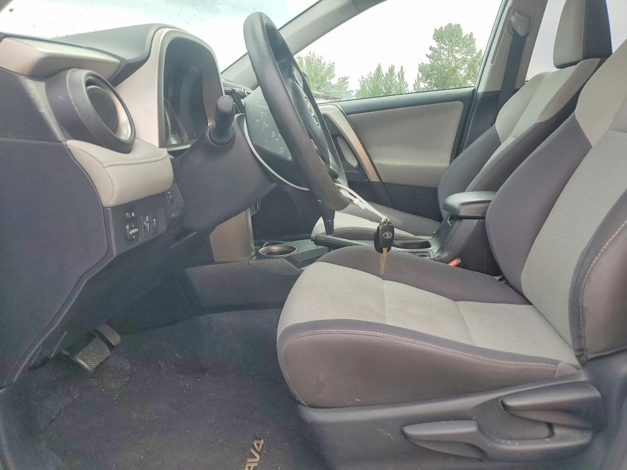 2014 Toyota Rav4 Xle Silver vin: 2T3RFREV2EW180325