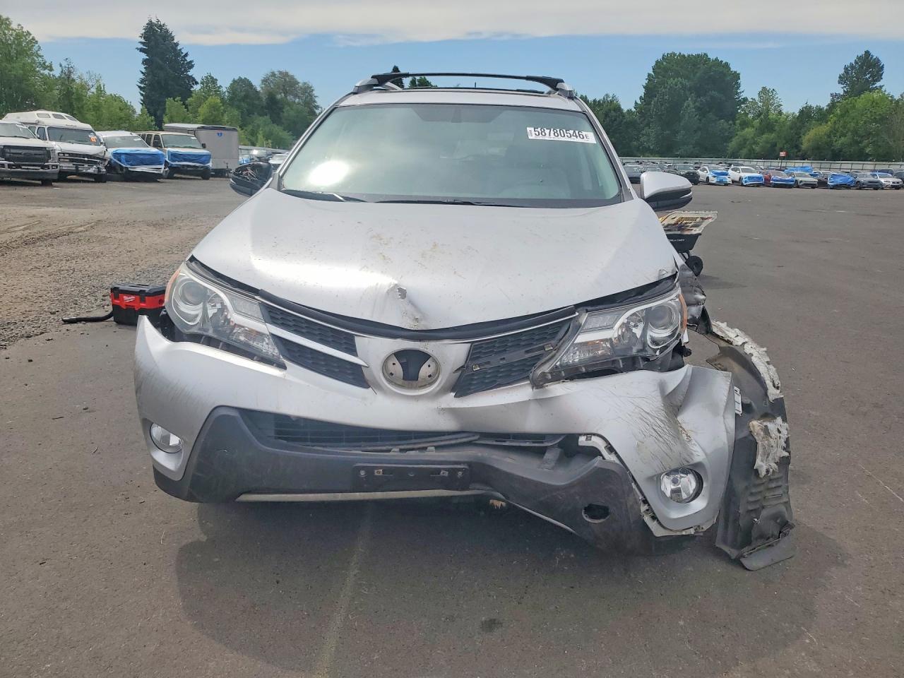 2014 Toyota Rav4 Xle Silver vin: 2T3RFREV2EW180325