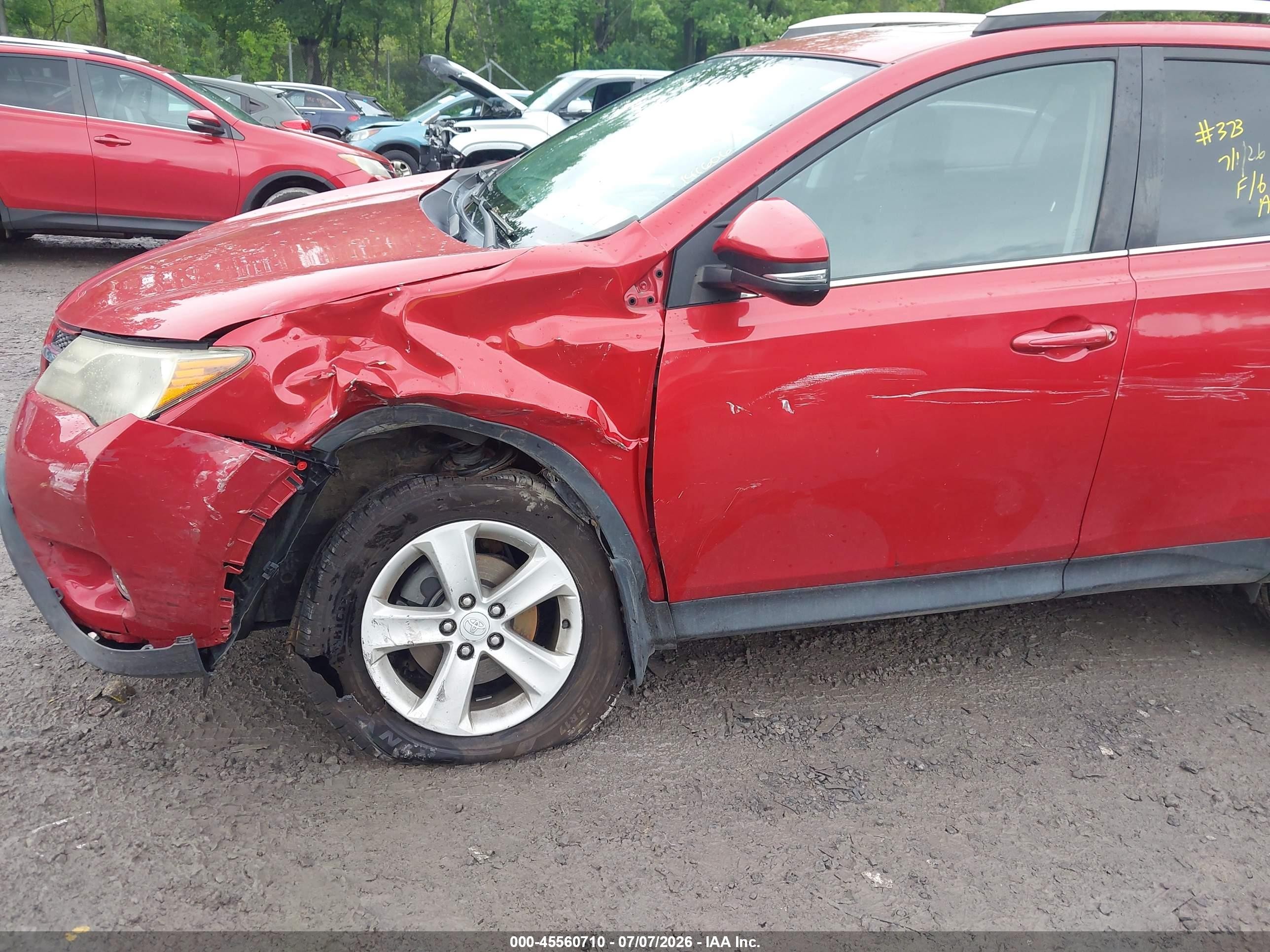 2014 Toyota Rav4 Xle Red vin: 2T3RFREV2EW191647