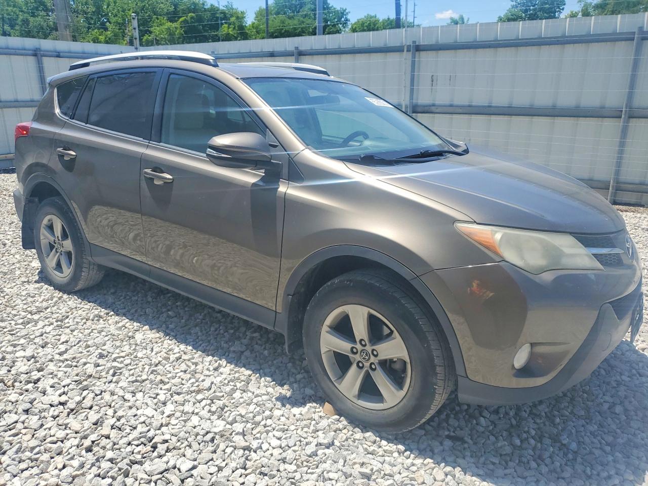 2015 Toyota Rav4 Xle Brown vin: 2T3RFREV2FW243229