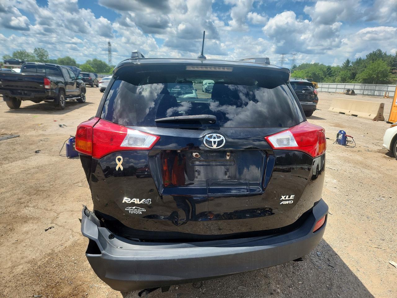 2015 Toyota Rav4 Xle Black vin: 2T3RFREV2FW293824