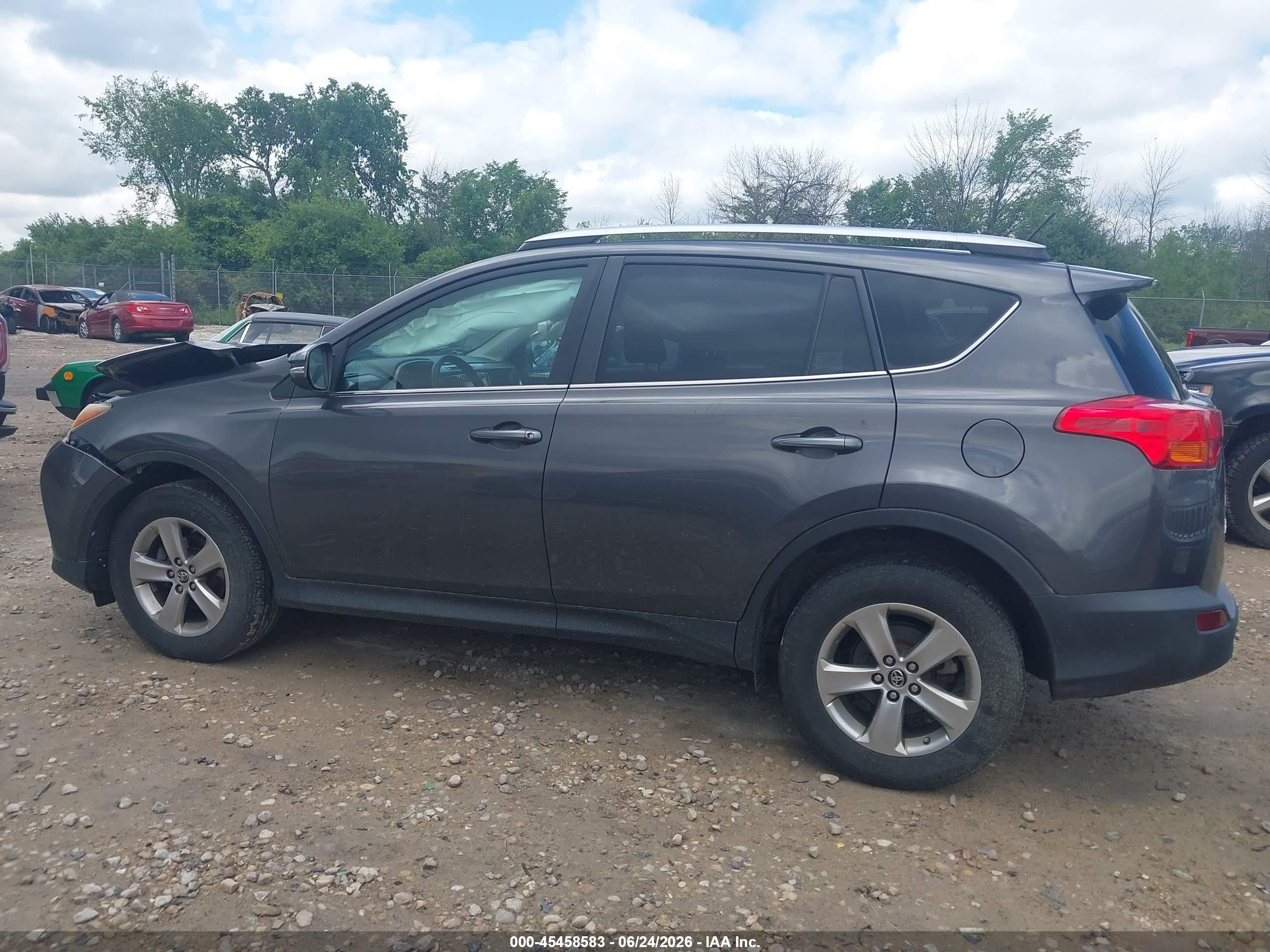 2015 Toyota Rav4 Xle Gray vin: 2T3RFREV2FW311769