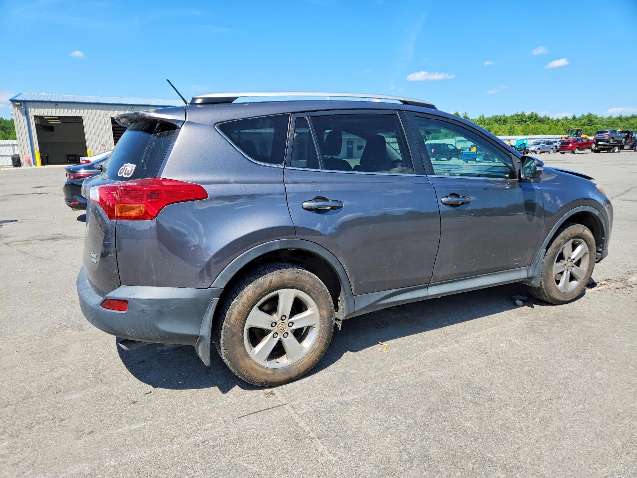 2015 Toyota Rav4 Xle Gray vin: 2T3RFREV2FW332671