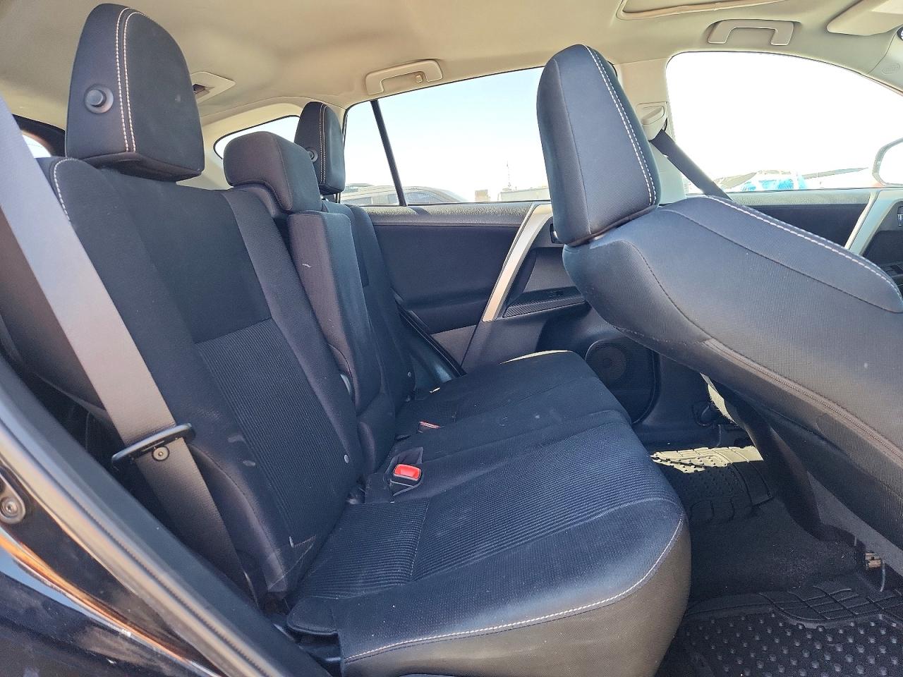 2015 Toyota Rav4 Xle Black vin: 2T3RFREV2FW370840