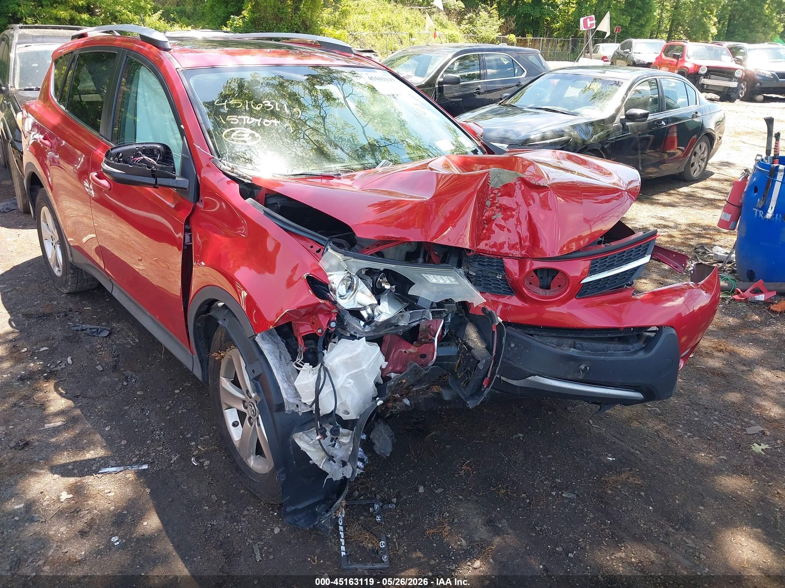 2015 Toyota Rav4 Xle Red vin: 2T3RFREV2FW394037