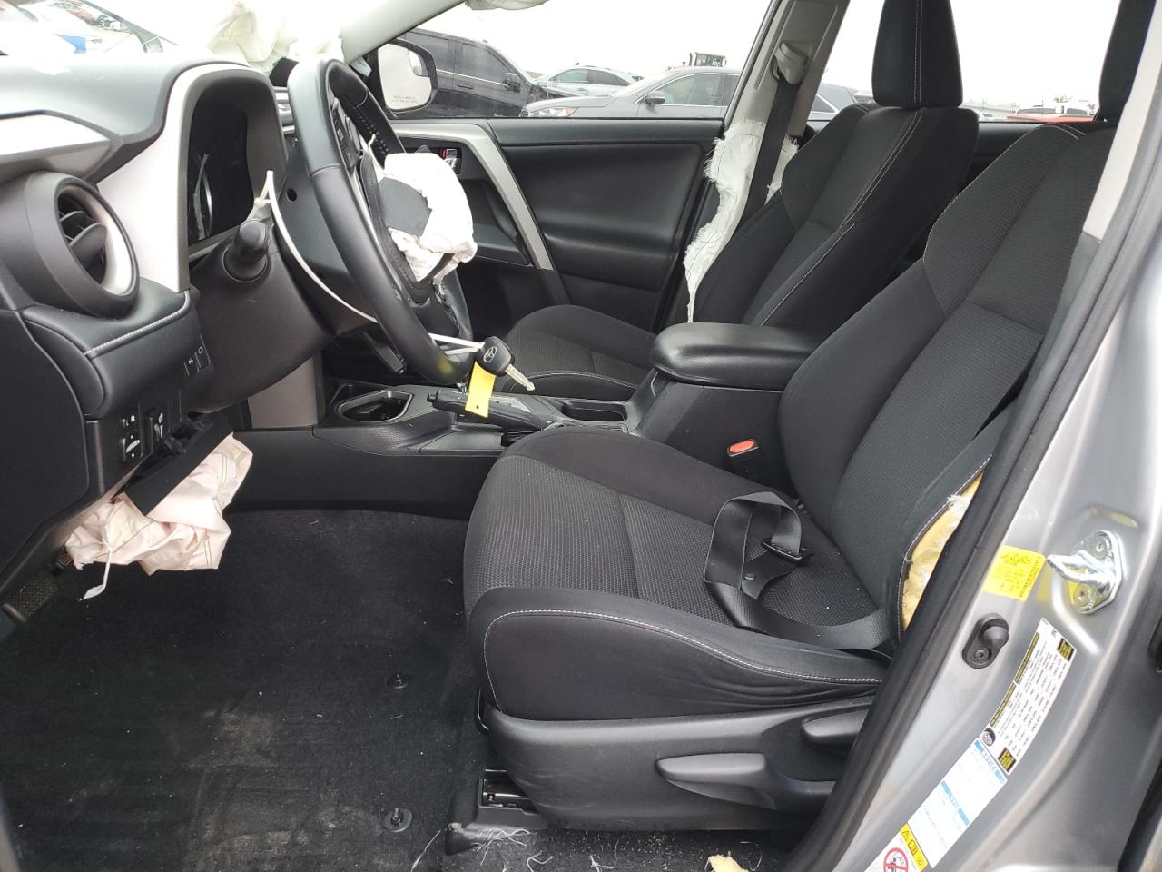 2016 Toyota Rav4 Xle Серебряный vin: 2T3RFREV2GW445814