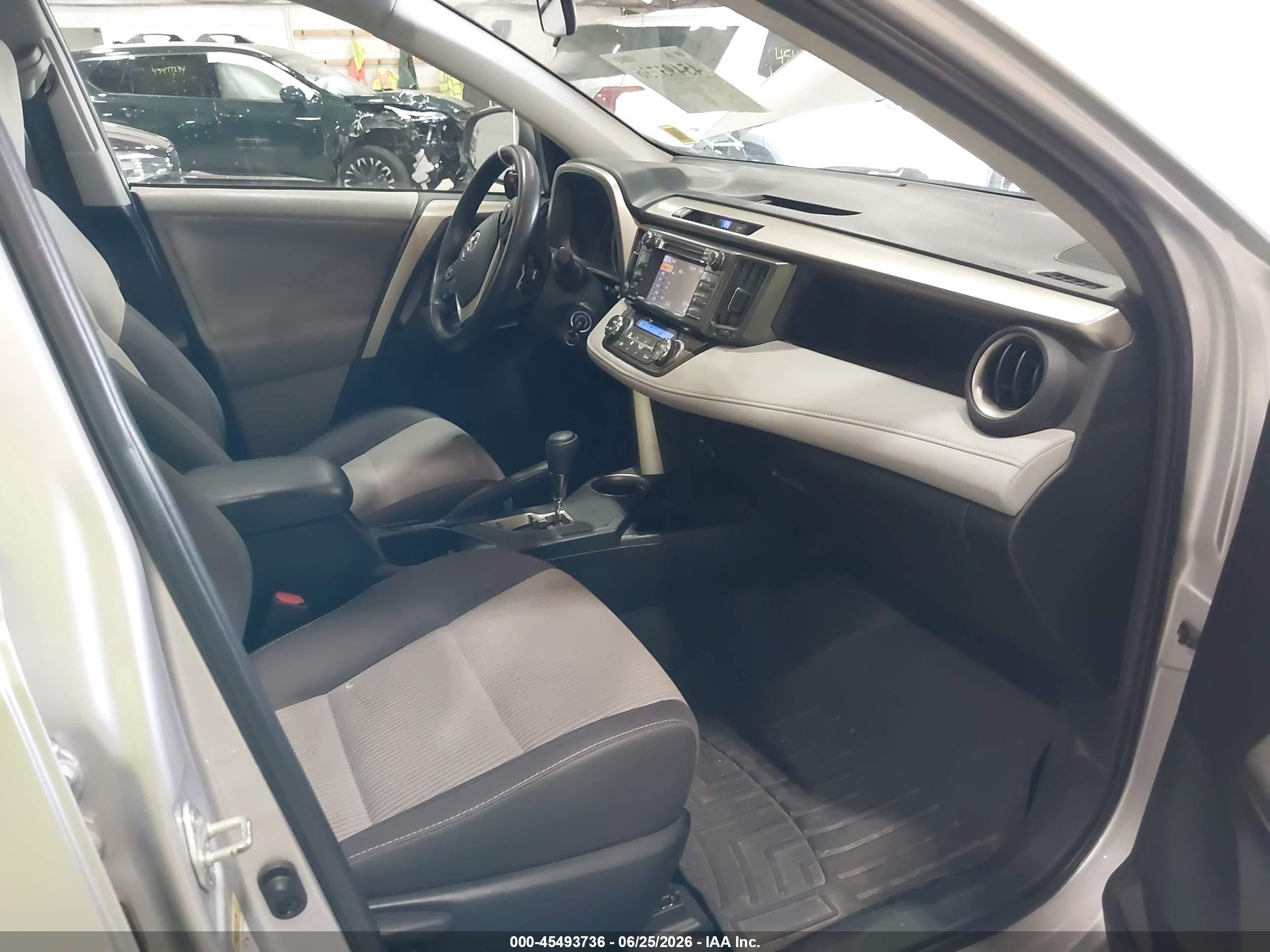 2013 Toyota Rav4 Xle Silver vin: 2T3RFREV3DW113408