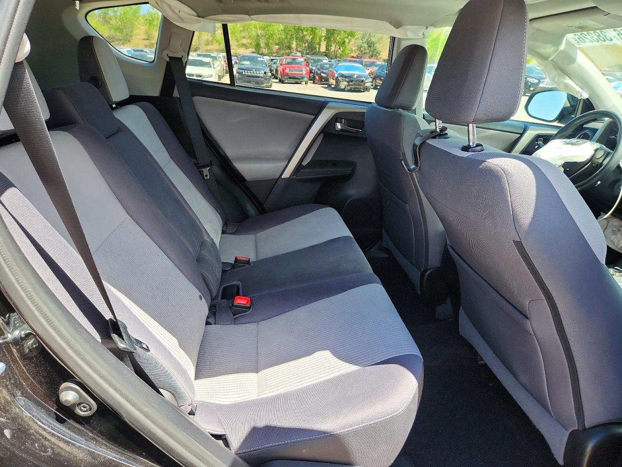 2014 Toyota Rav4 Xle Black vin: 2T3RFREV3EW147415