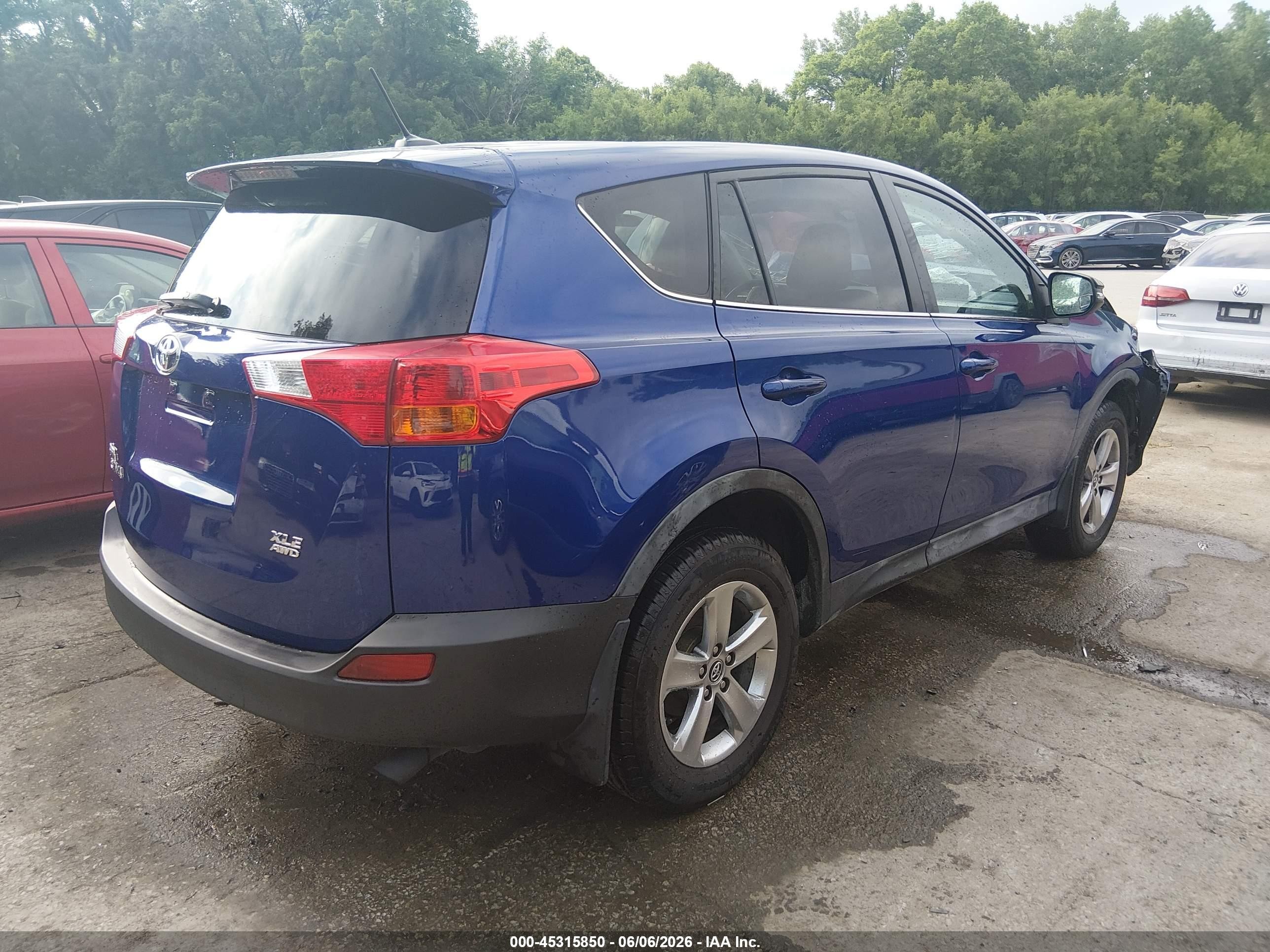 2015 Toyota Rav4 Xle Blue vin: 2T3RFREV3FW237004