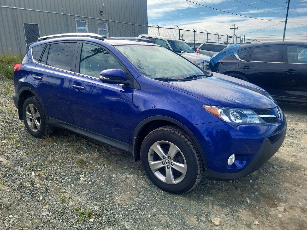 2015 Toyota Rav4 Xle Blue vin: 2T3RFREV3FW249797