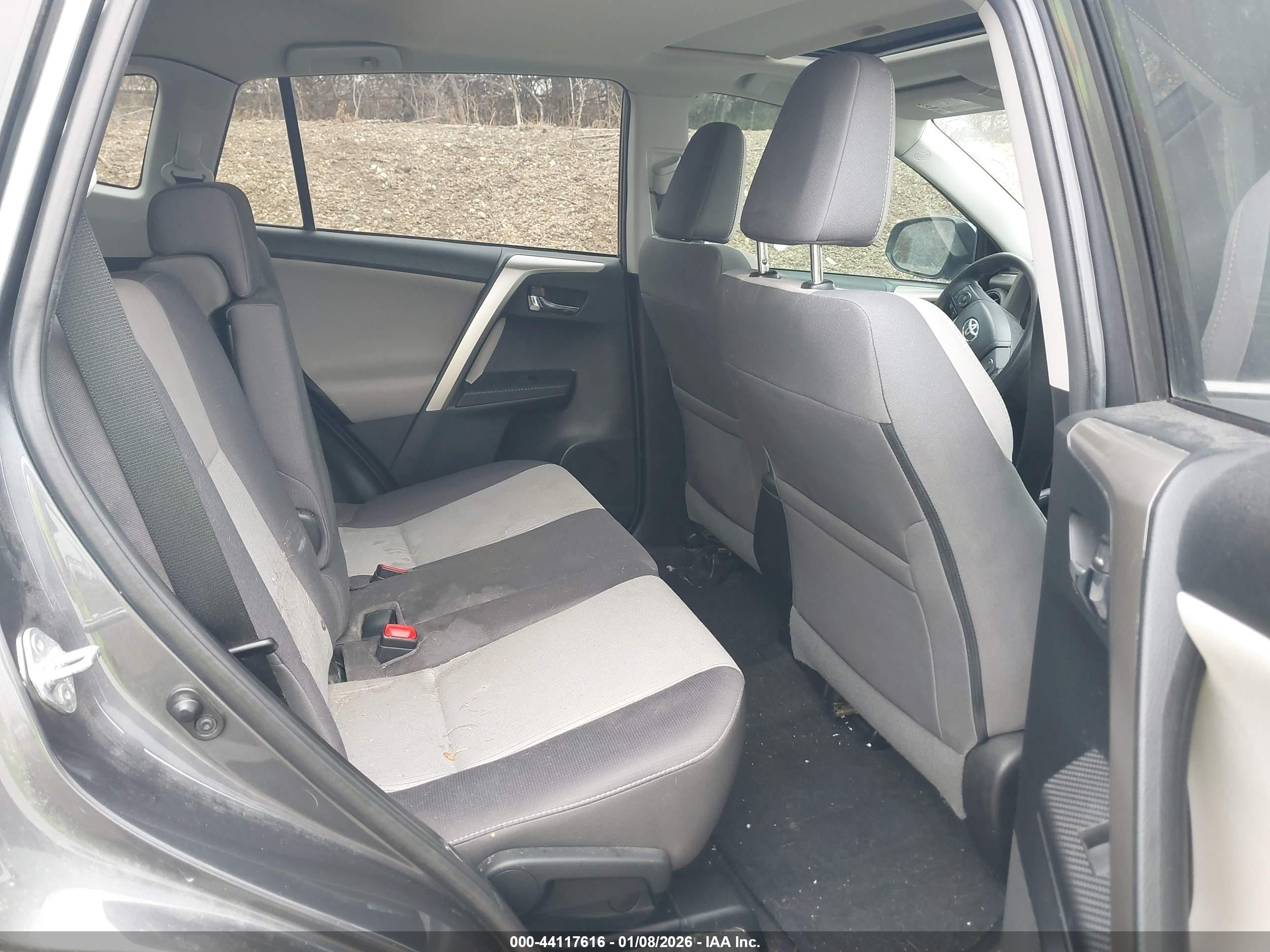 2015 Toyota Rav4 Xle Gray vin: 2T3RFREV3FW259391