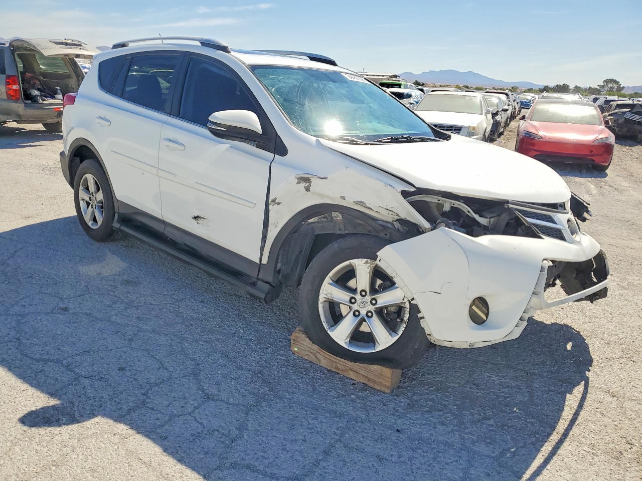 2013 Toyota Rav4 Xle White vin: 2T3RFREV4DW053137
