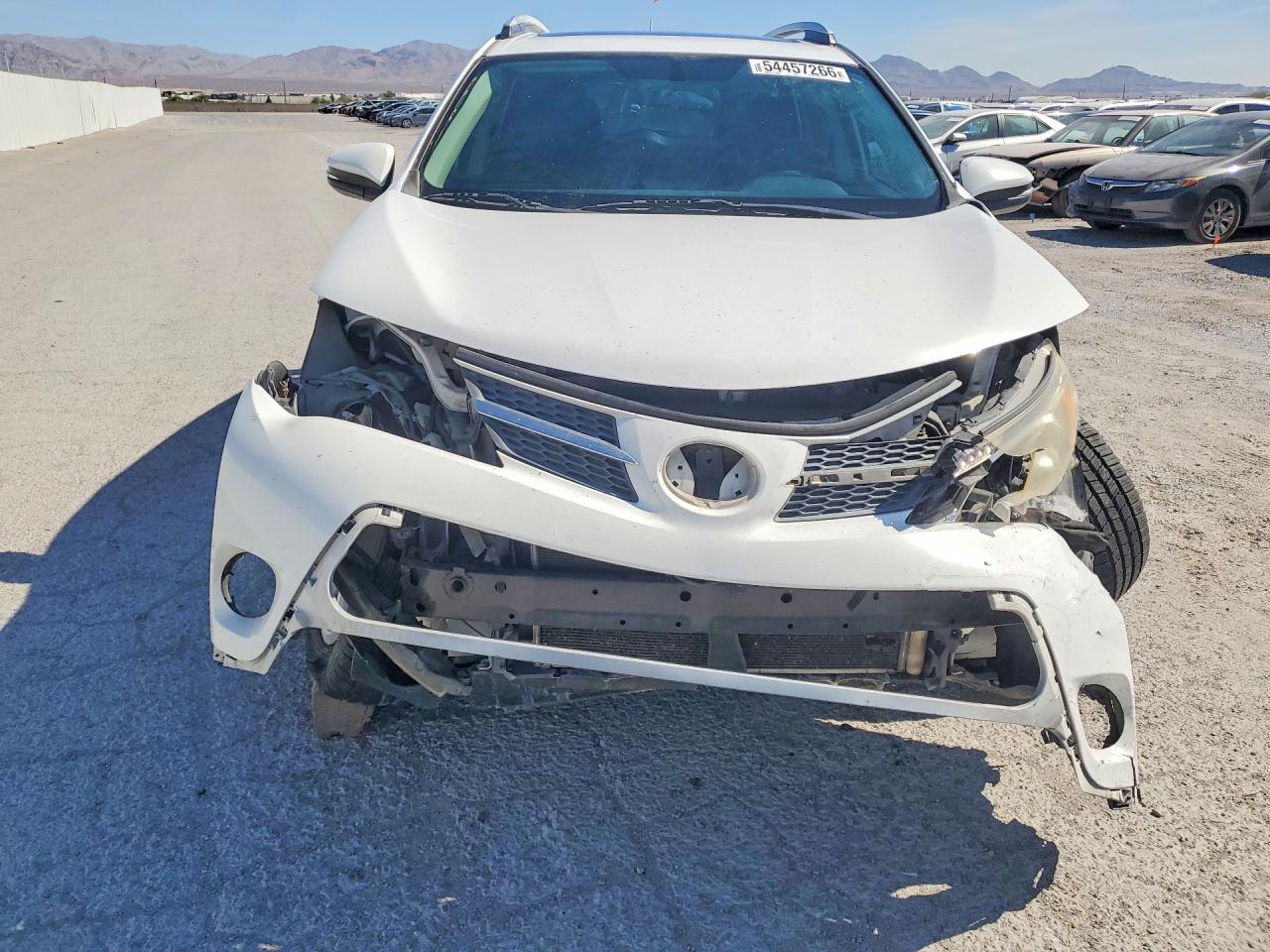 2013 Toyota Rav4 Xle White vin: 2T3RFREV4DW053137