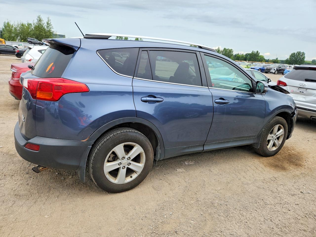 2013 Toyota Rav4 Xle Blue vin: 2T3RFREV4DW071184