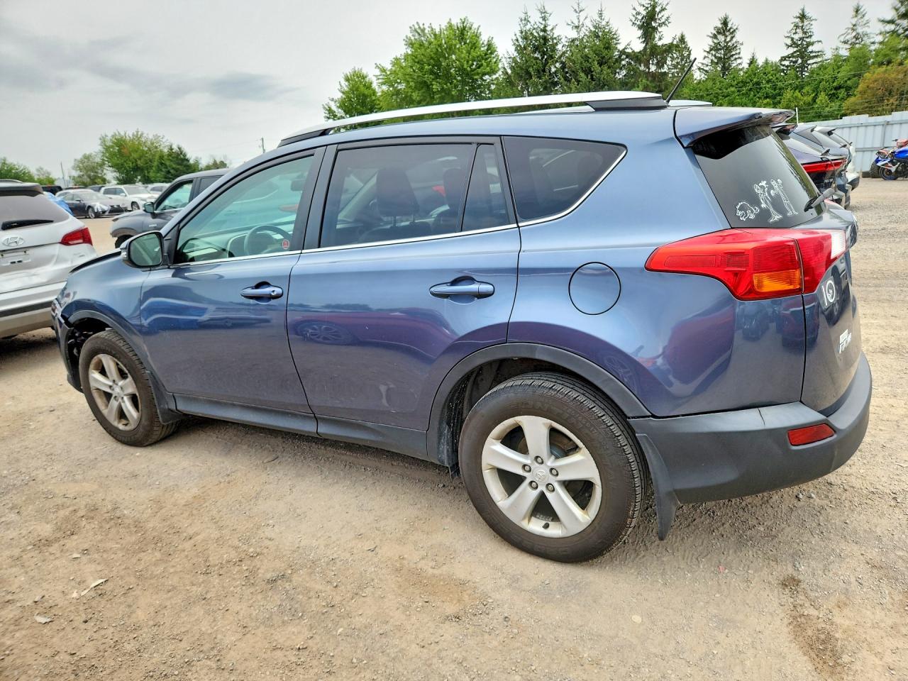 2013 Toyota Rav4 Xle Blue vin: 2T3RFREV4DW071184