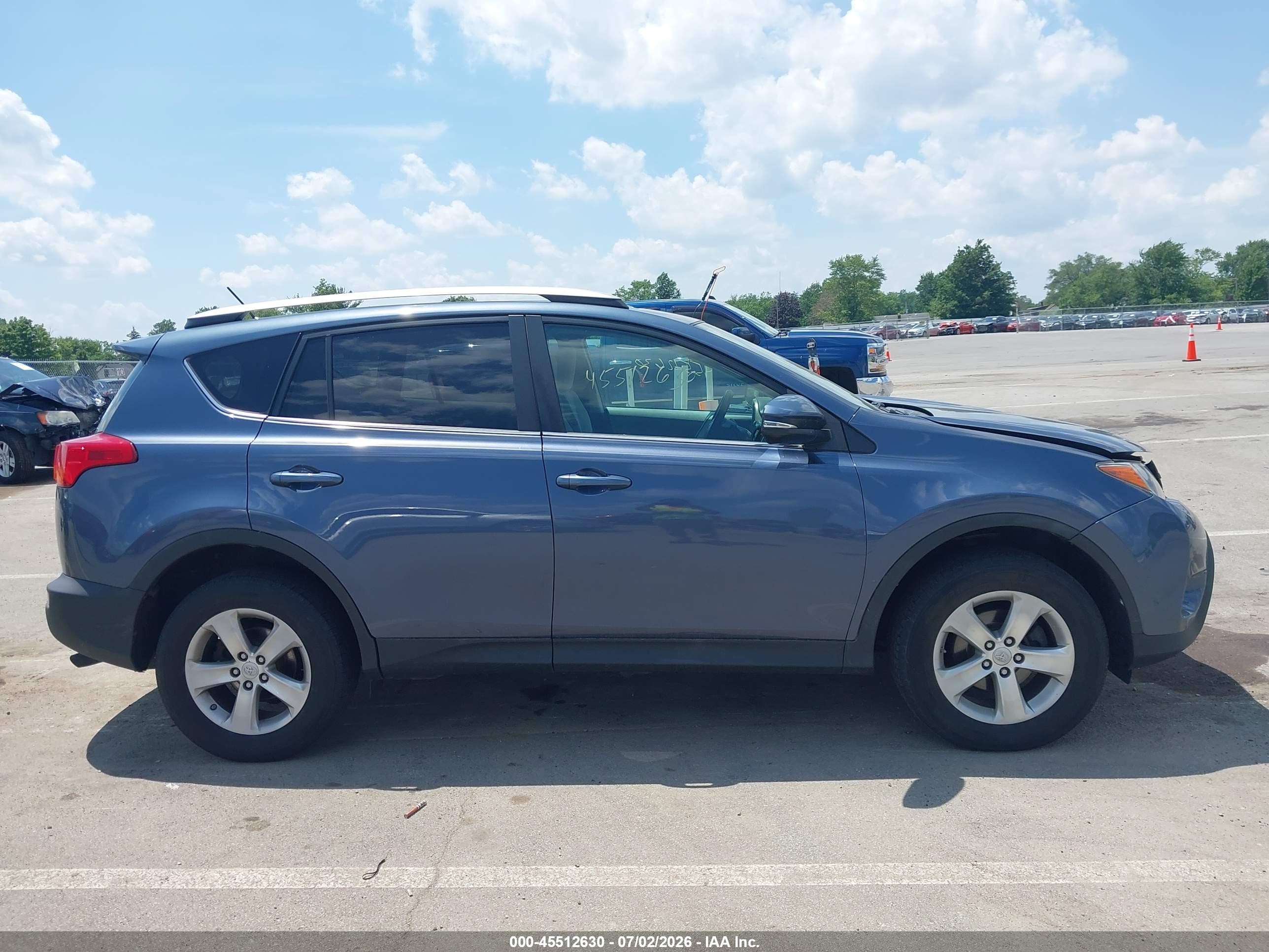 2013 Toyota Rav4 Xle Blue vin: 2T3RFREV4DW072898