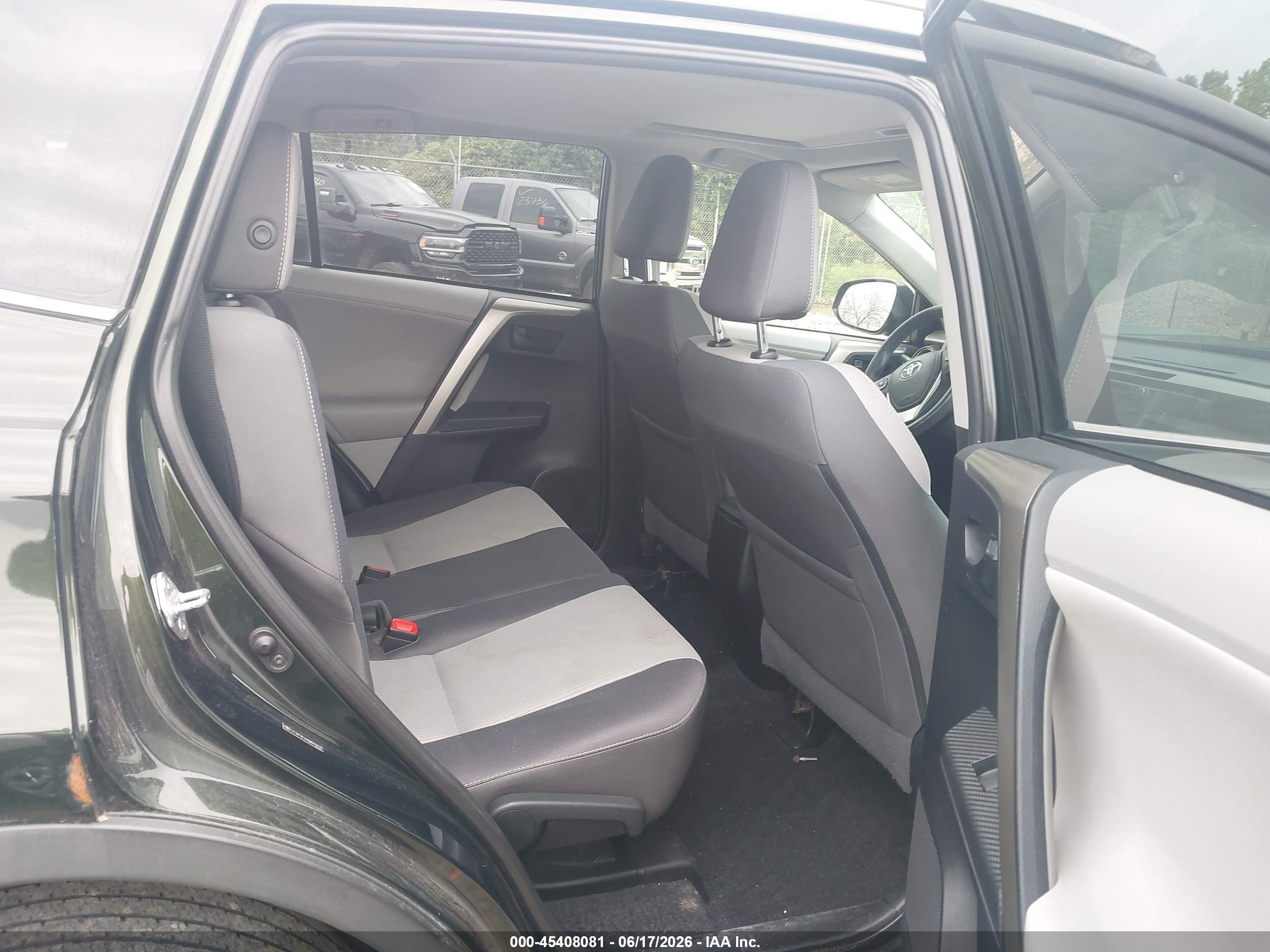 2013 Toyota Rav4 Xle Зеленый vin: 2T3RFREV4DW081830