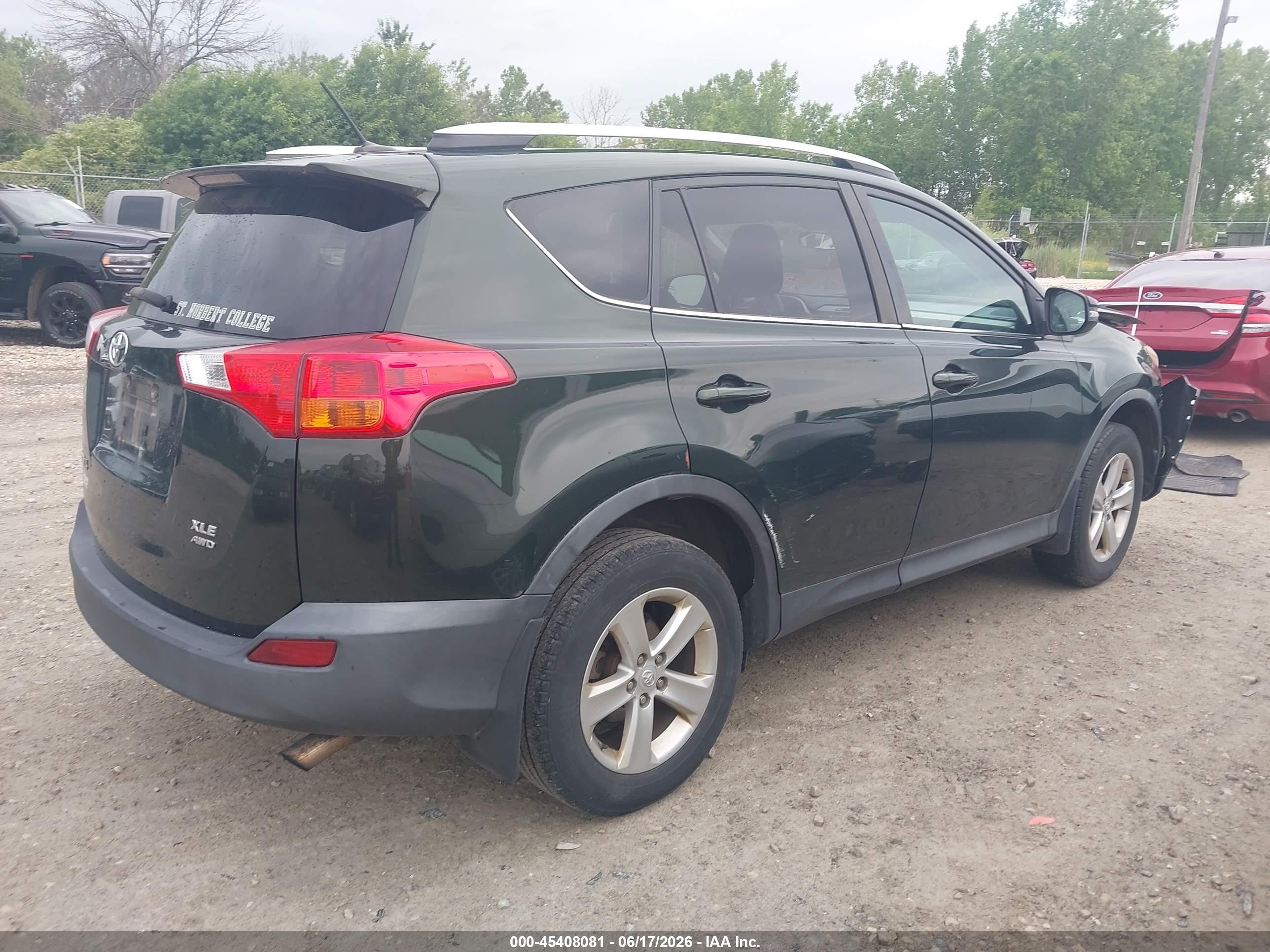 2013 Toyota Rav4 Xle Зеленый vin: 2T3RFREV4DW081830