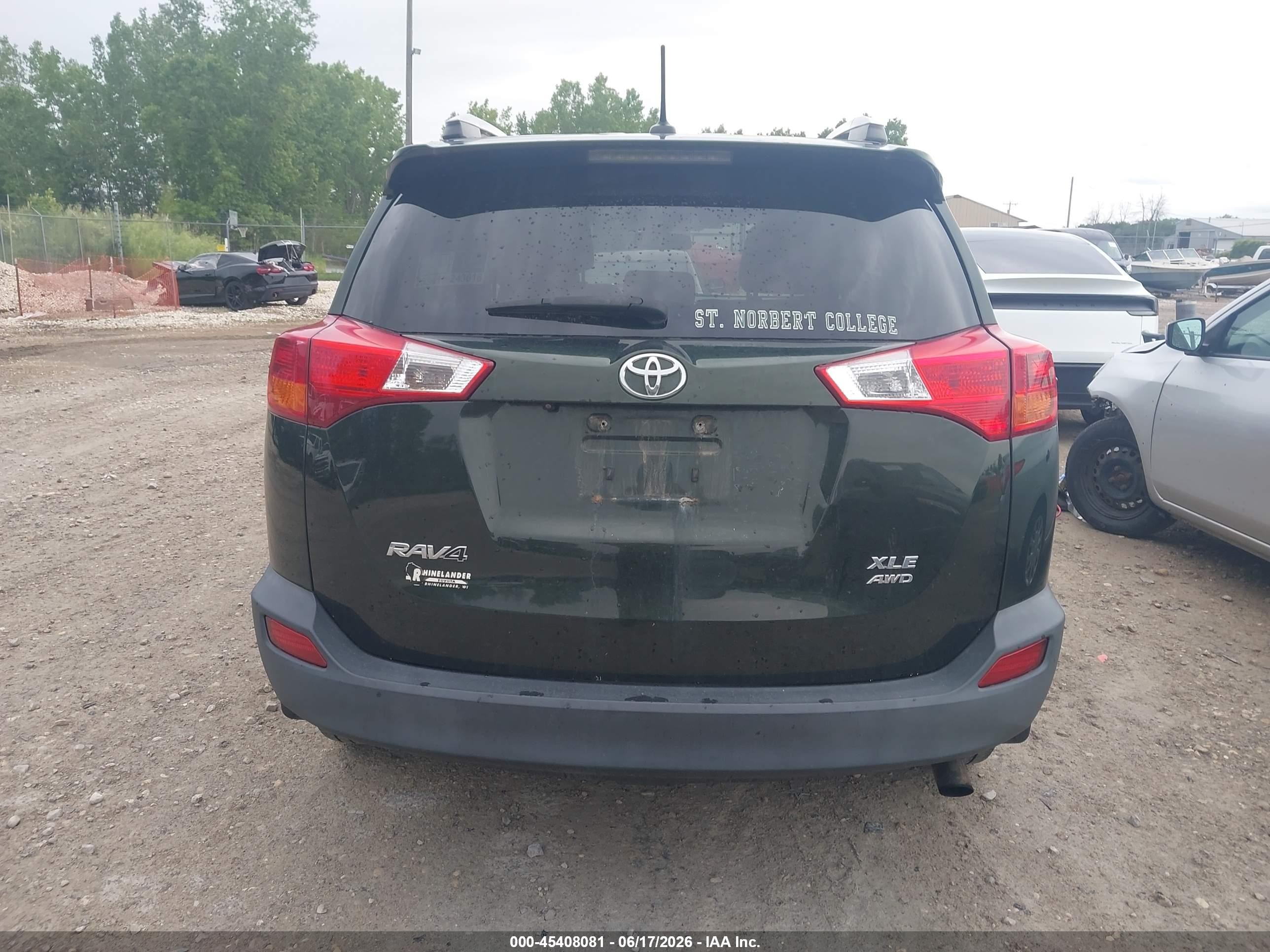 2013 Toyota Rav4 Xle Зеленый vin: 2T3RFREV4DW081830