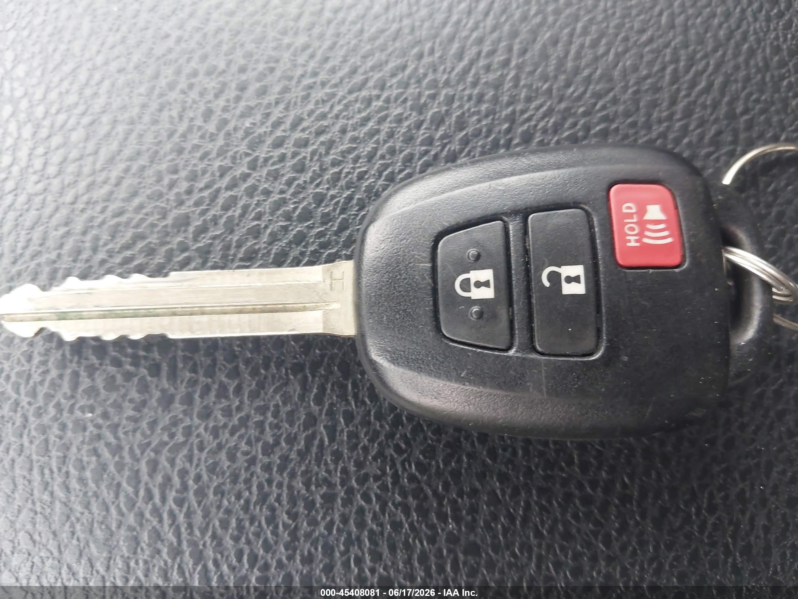 2013 Toyota Rav4 Xle Зеленый vin: 2T3RFREV4DW081830