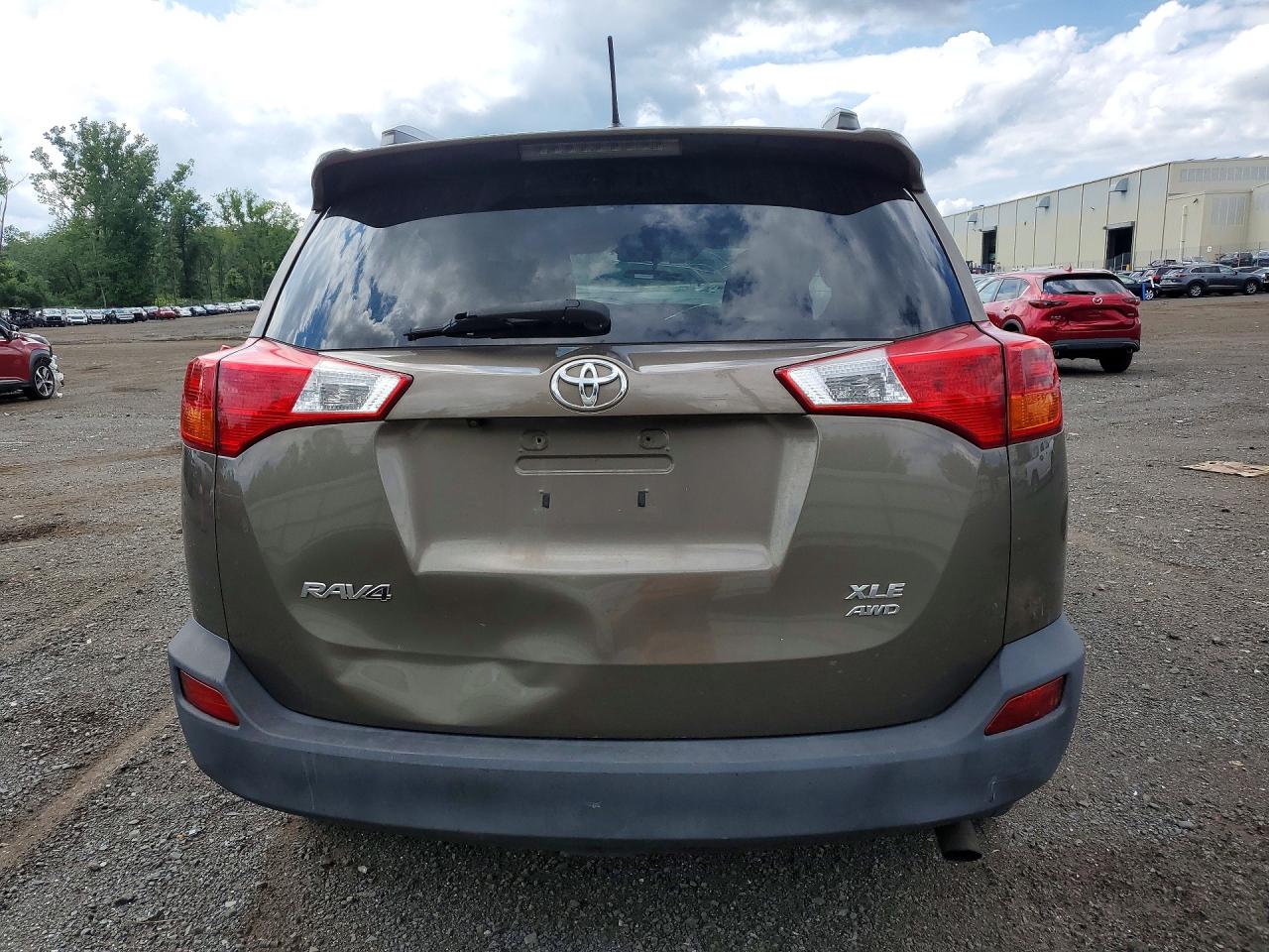 2014 Toyota Rav4 Xle Коричневый vin: 2T3RFREV4EW156124
