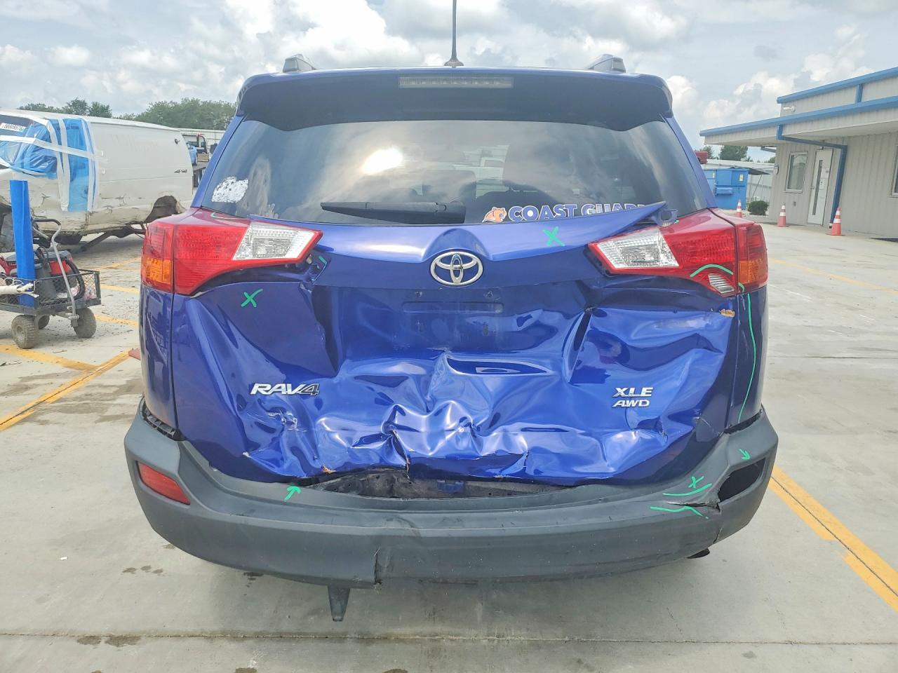 2014 Toyota Rav4 Xle Blue vin: 2T3RFREV4EW218444