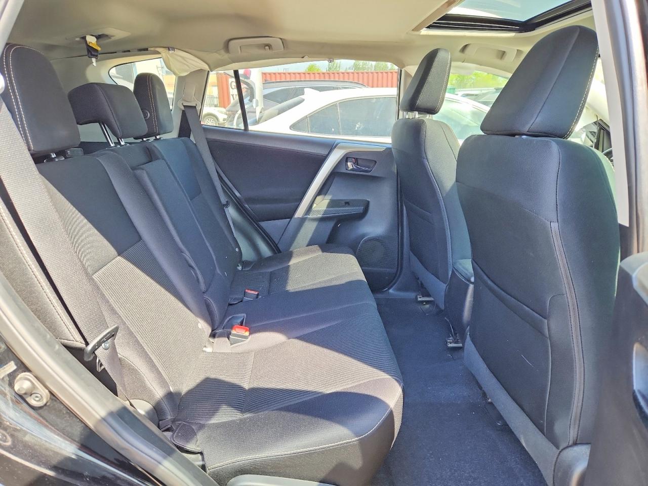2015 Toyota Rav4 Xle Black vin: 2T3RFREV4FW250084