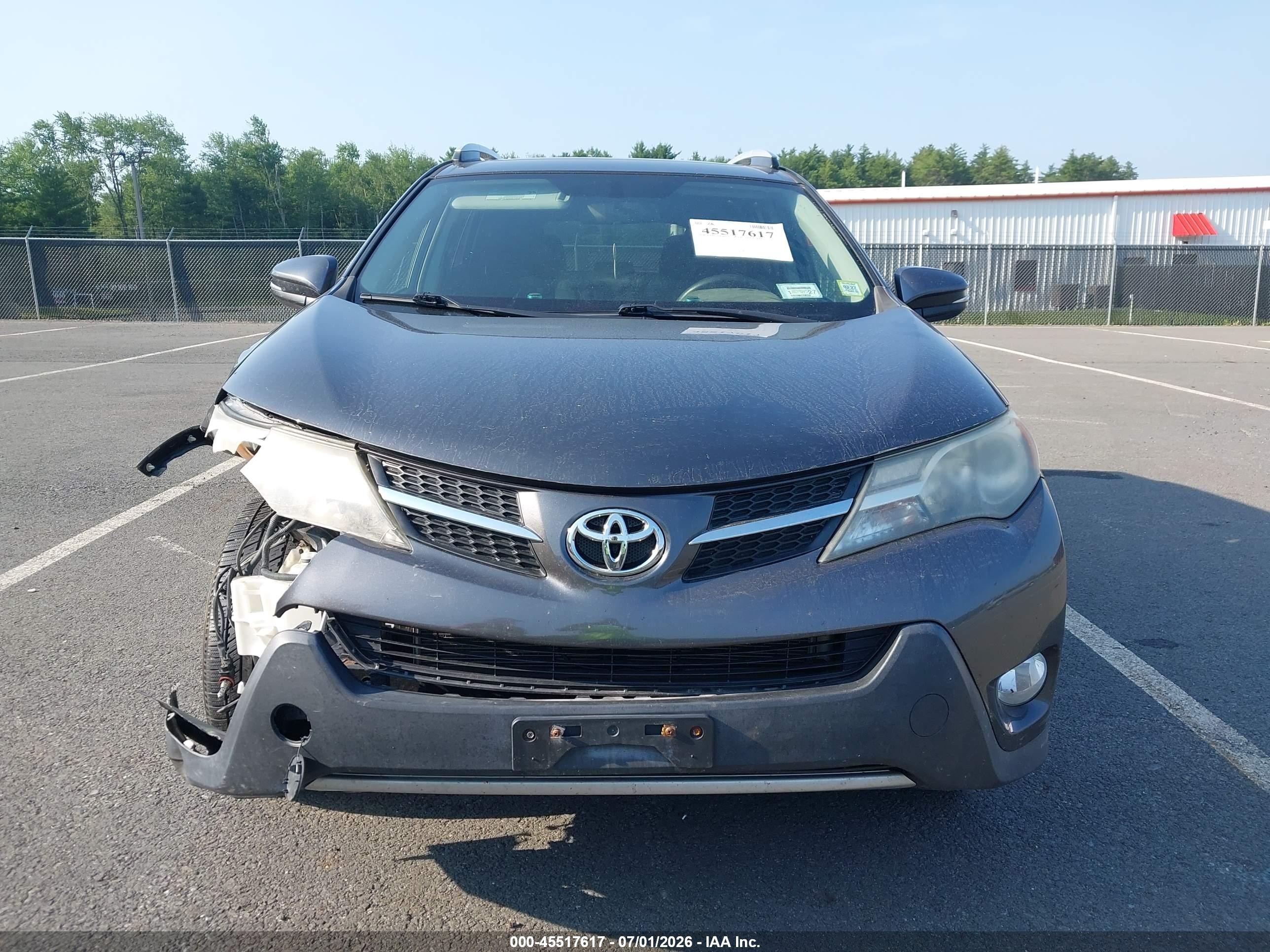 2015 Toyota Rav4 Xle Серый vin: 2T3RFREV4FW270108