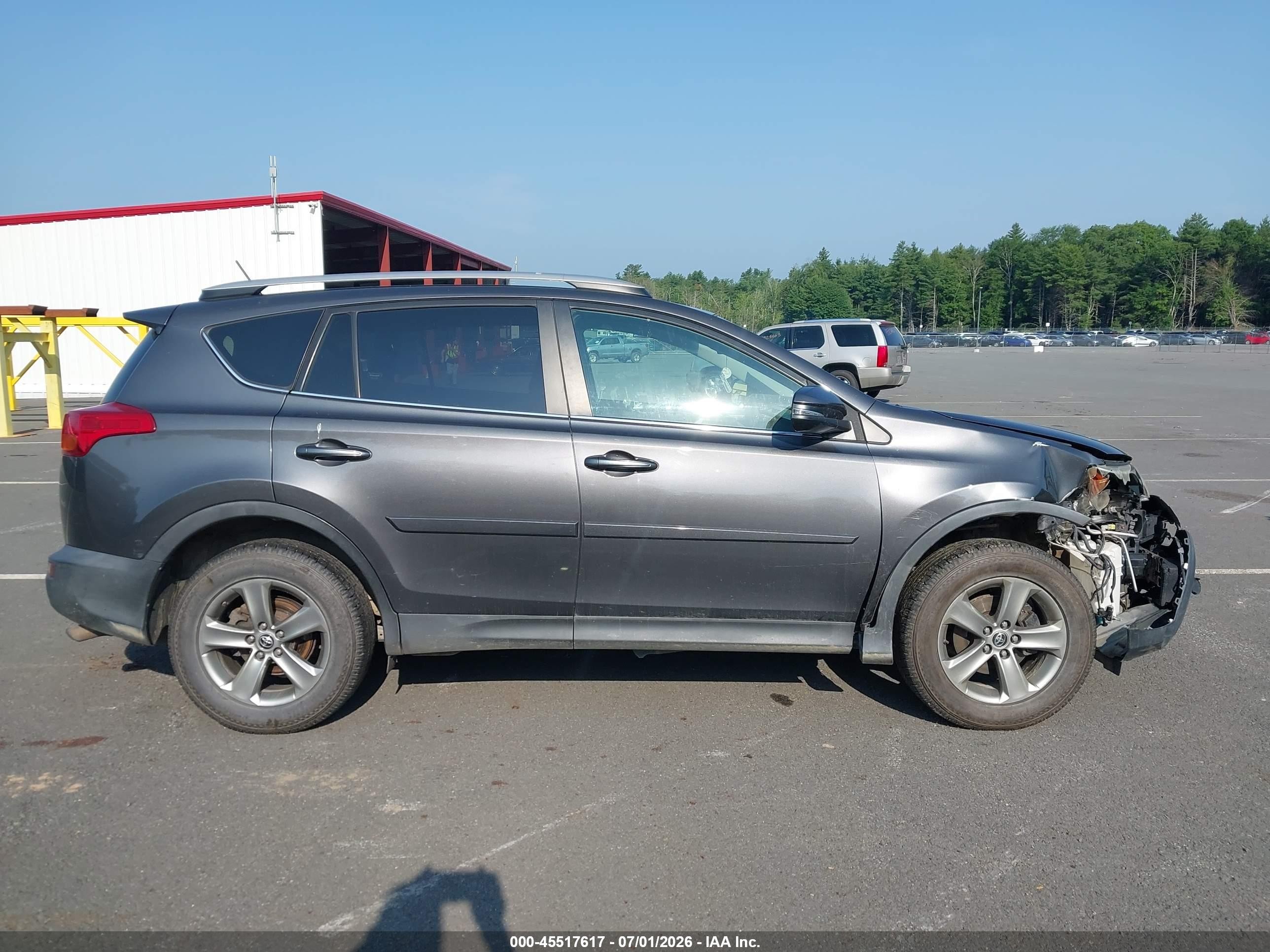 2015 Toyota Rav4 Xle Серый vin: 2T3RFREV4FW270108
