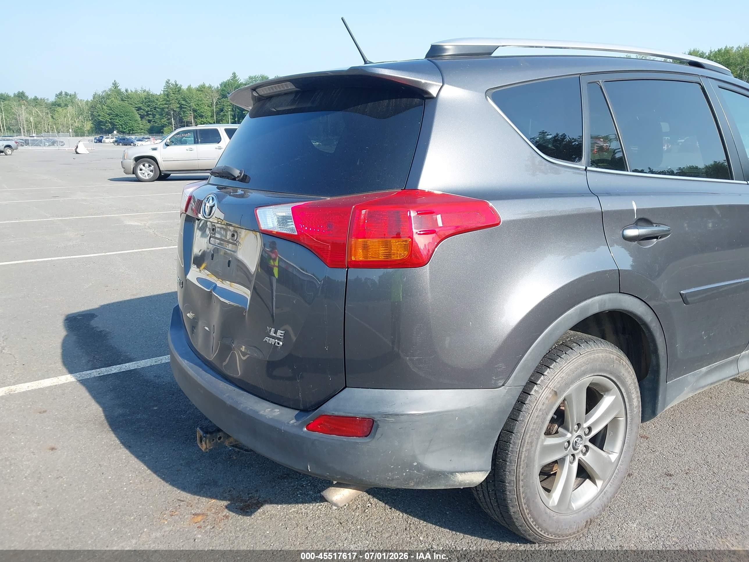 2015 Toyota Rav4 Xle Серый vin: 2T3RFREV4FW270108