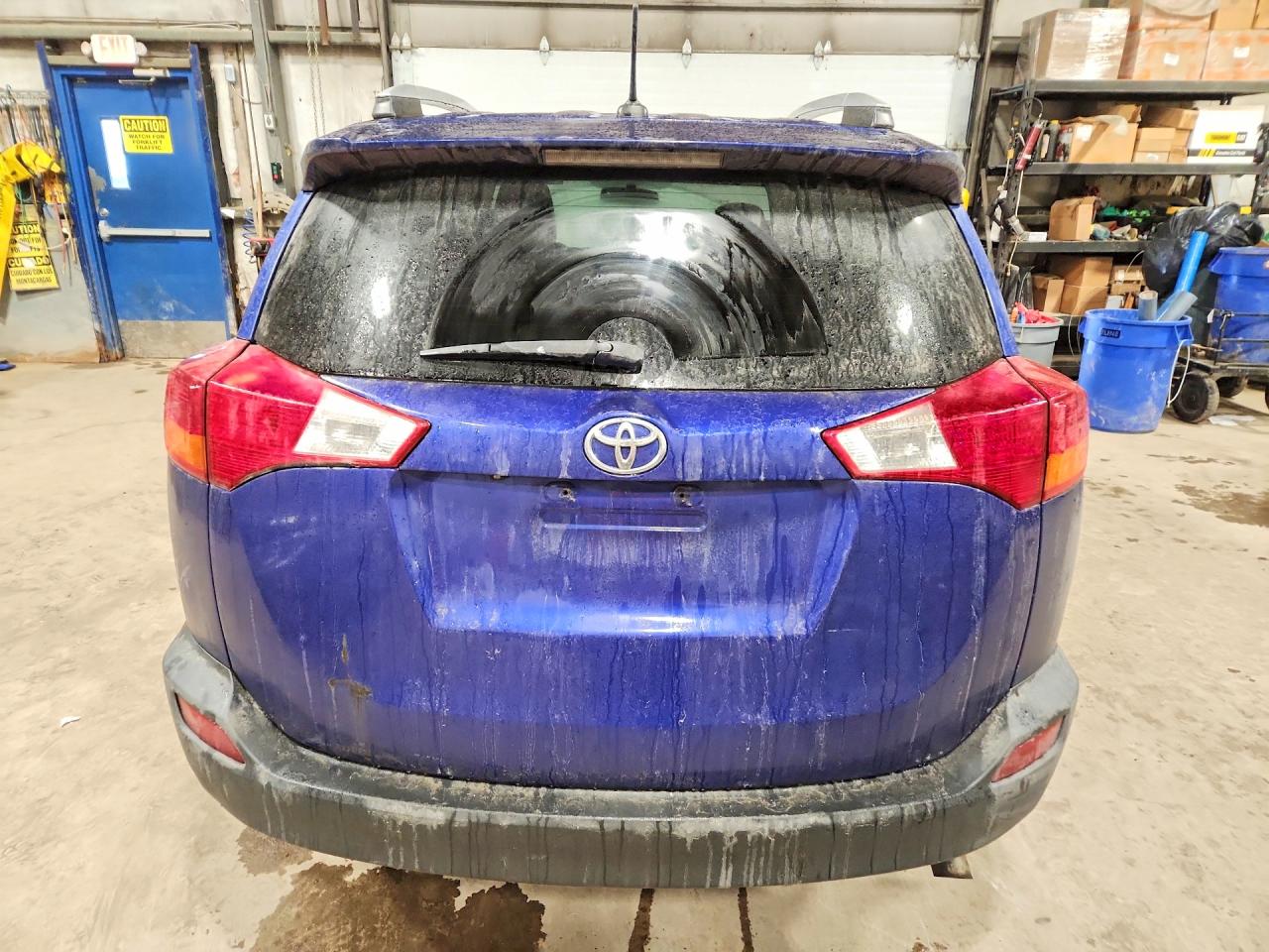 2015 Toyota Rav4 Xle 4dr Awd Синий vin: 2T3RFREV4FW276166