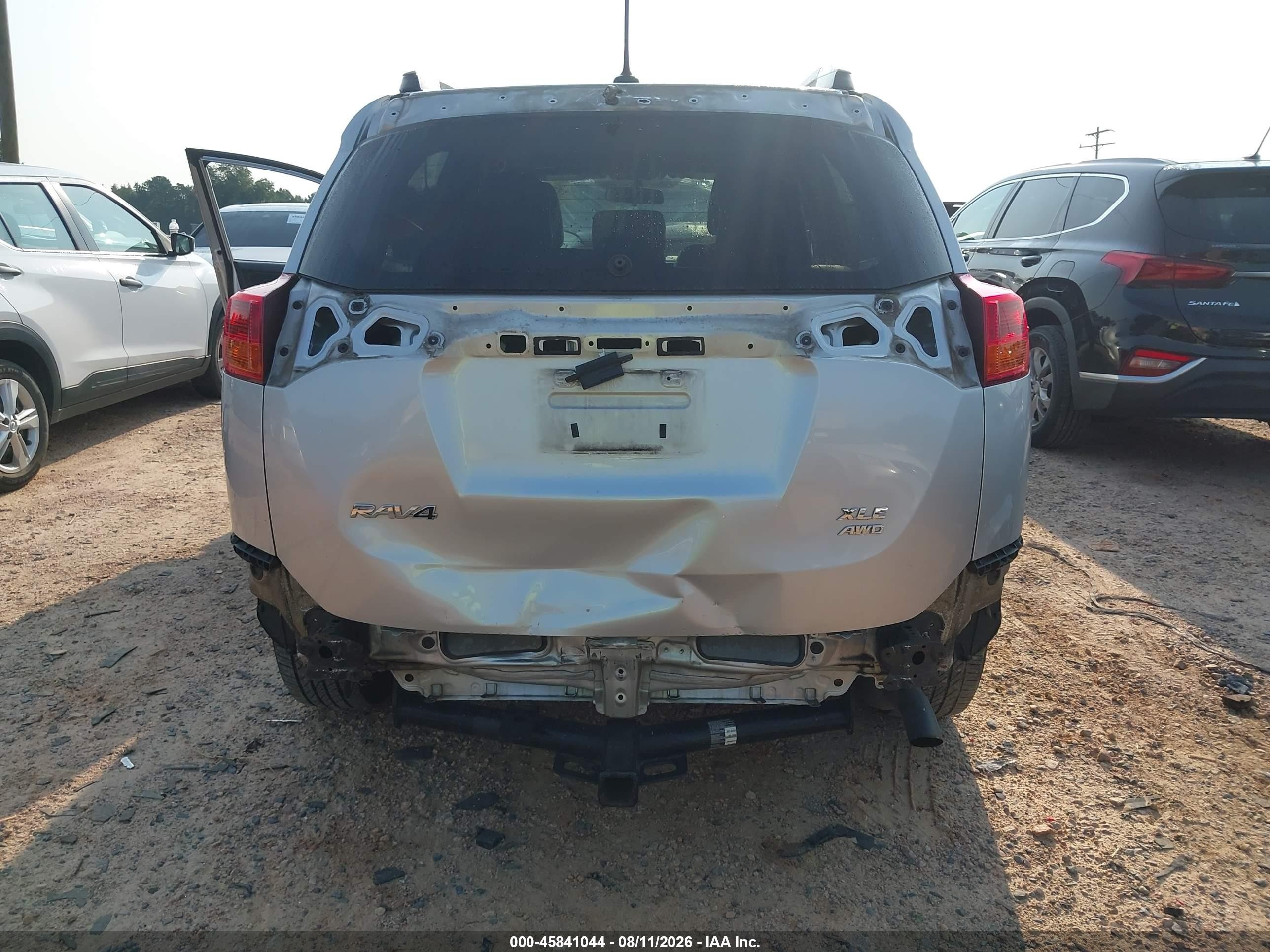 2015 Toyota Rav4 Xle Серебряный vin: 2T3RFREV4FW343283
