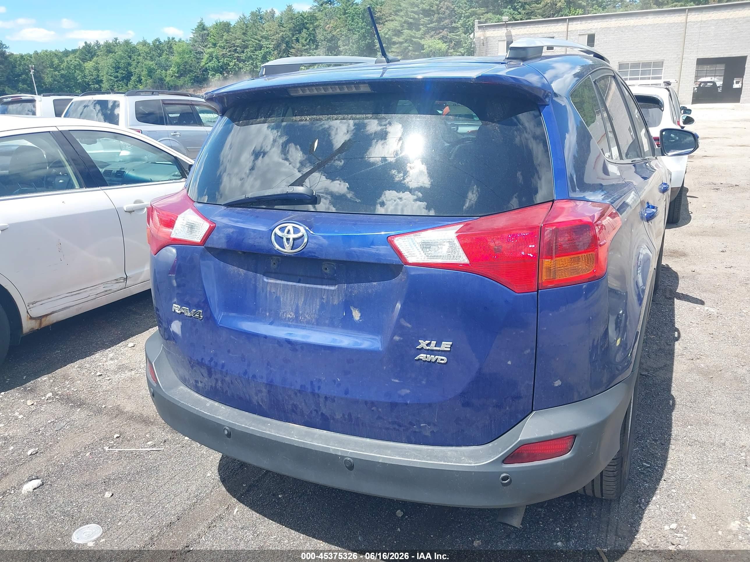 2015 Toyota Rav4 Xle Blue vin: 2T3RFREV4FW372587