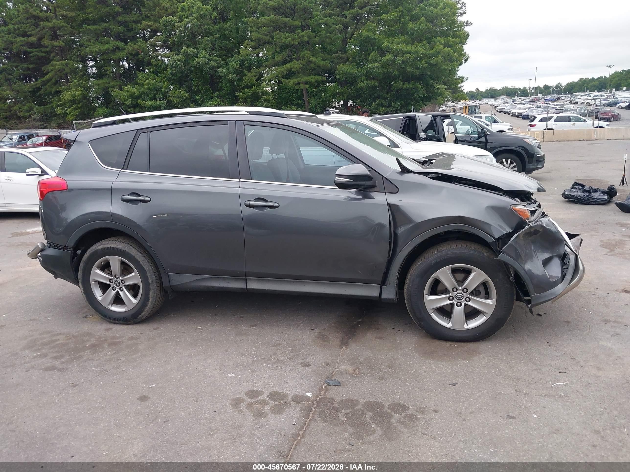 2015 Toyota Rav4 Xle Gray vin: 2T3RFREV4FW394640