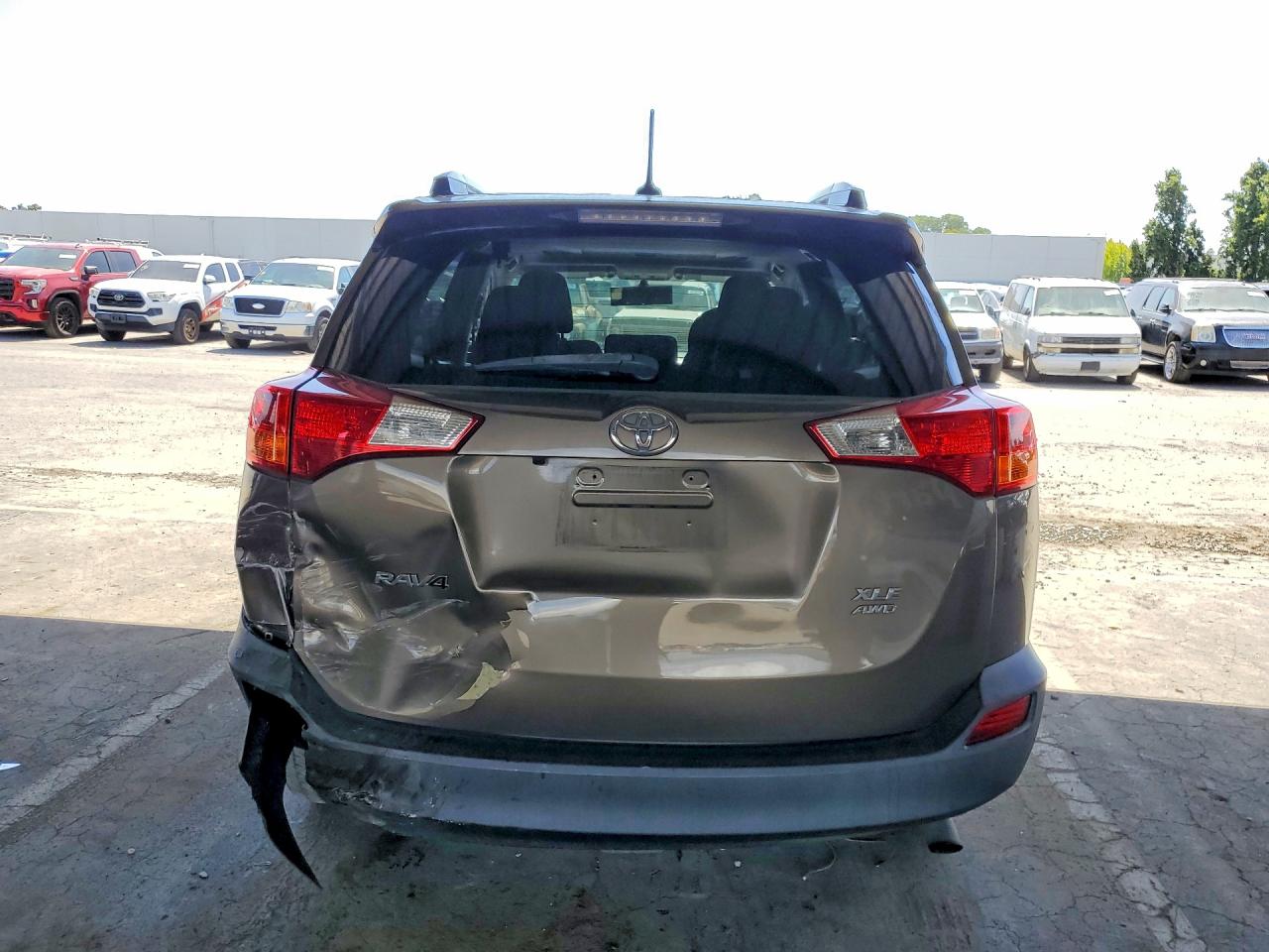 2015 Toyota Rav4 Xle Коричневый vin: 2T3RFREV4FW399210