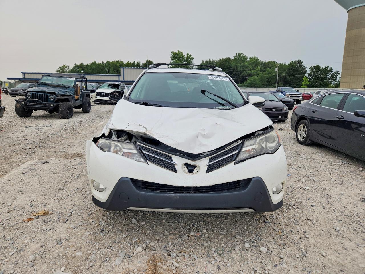 2015 Toyota Rav4 Xle White vin: 2T3RFREV4FW403790
