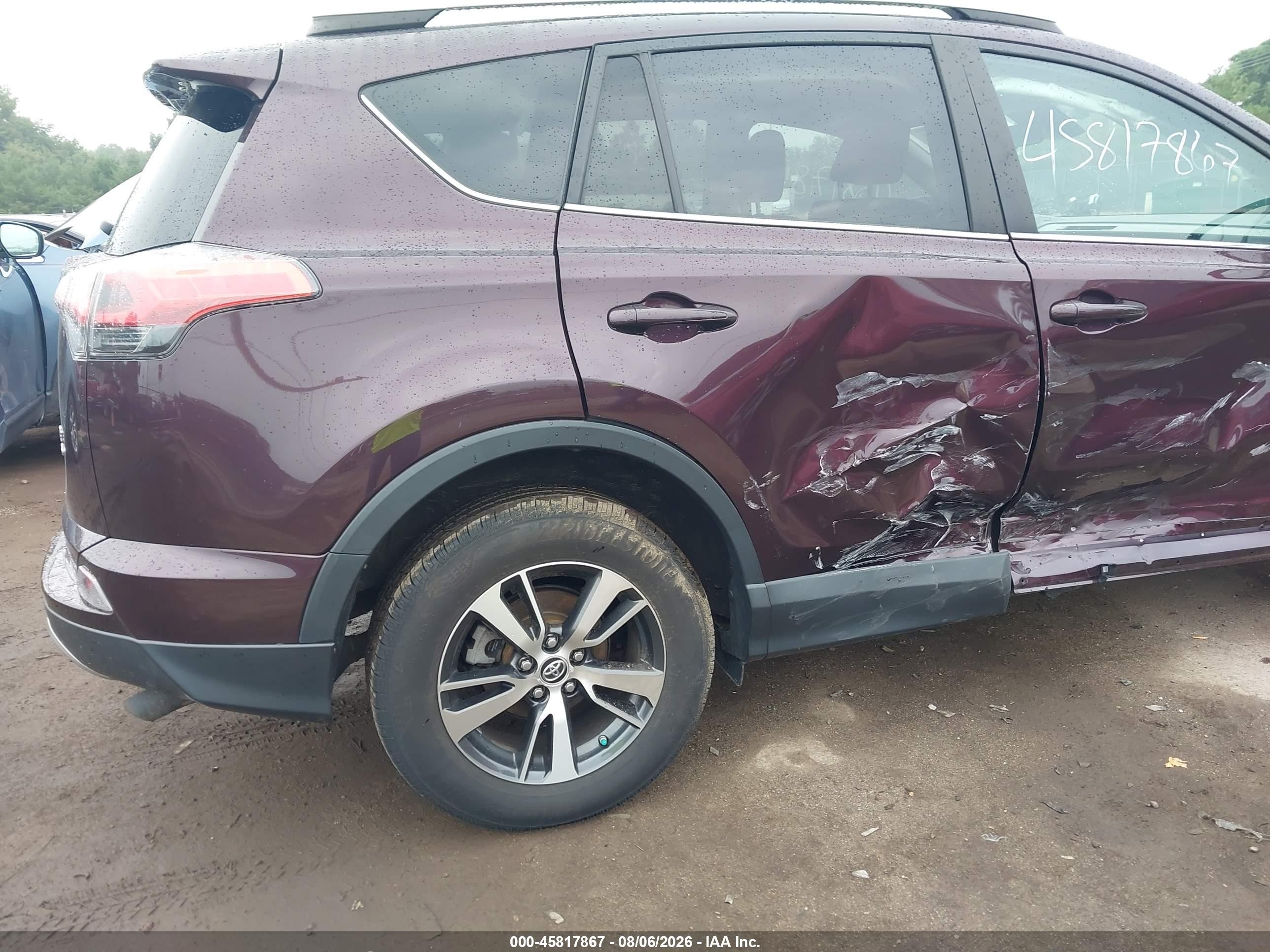 2017 Toyota Rav4 Xle Бордовый vin: 2T3RFREV4HW589592