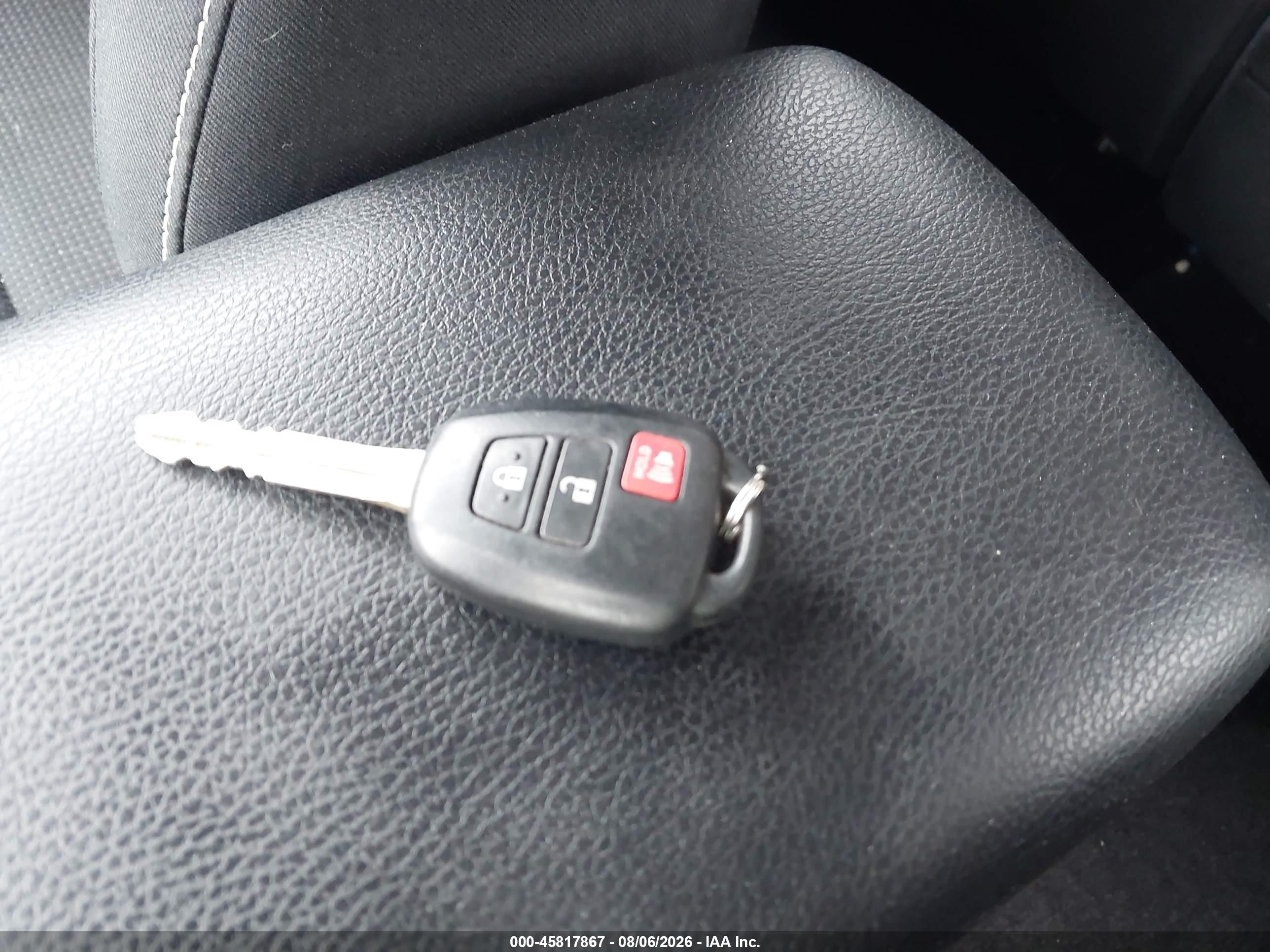 2017 Toyota Rav4 Xle Бордовый vin: 2T3RFREV4HW589592