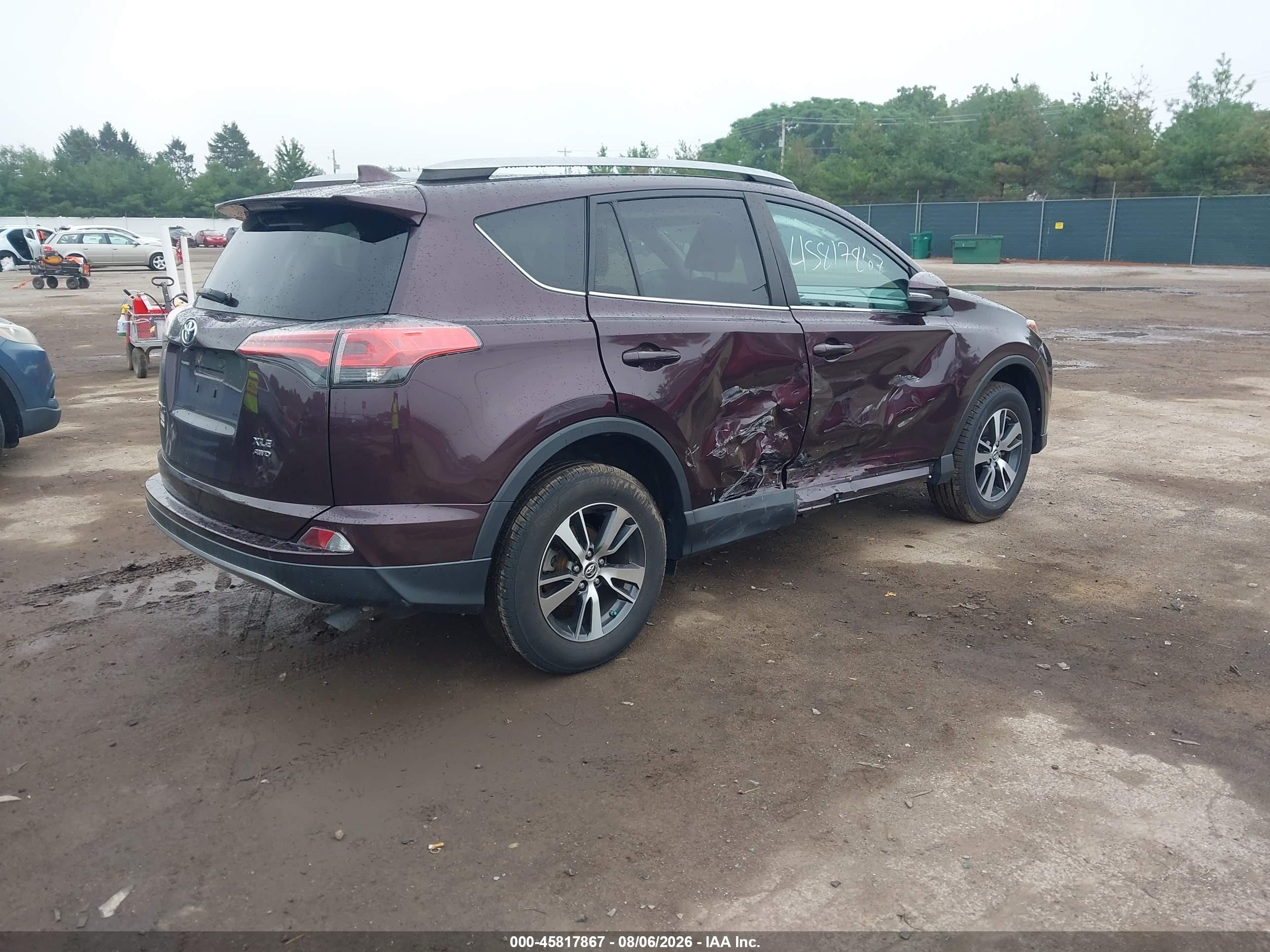 2017 Toyota Rav4 Xle Бордовый vin: 2T3RFREV4HW589592