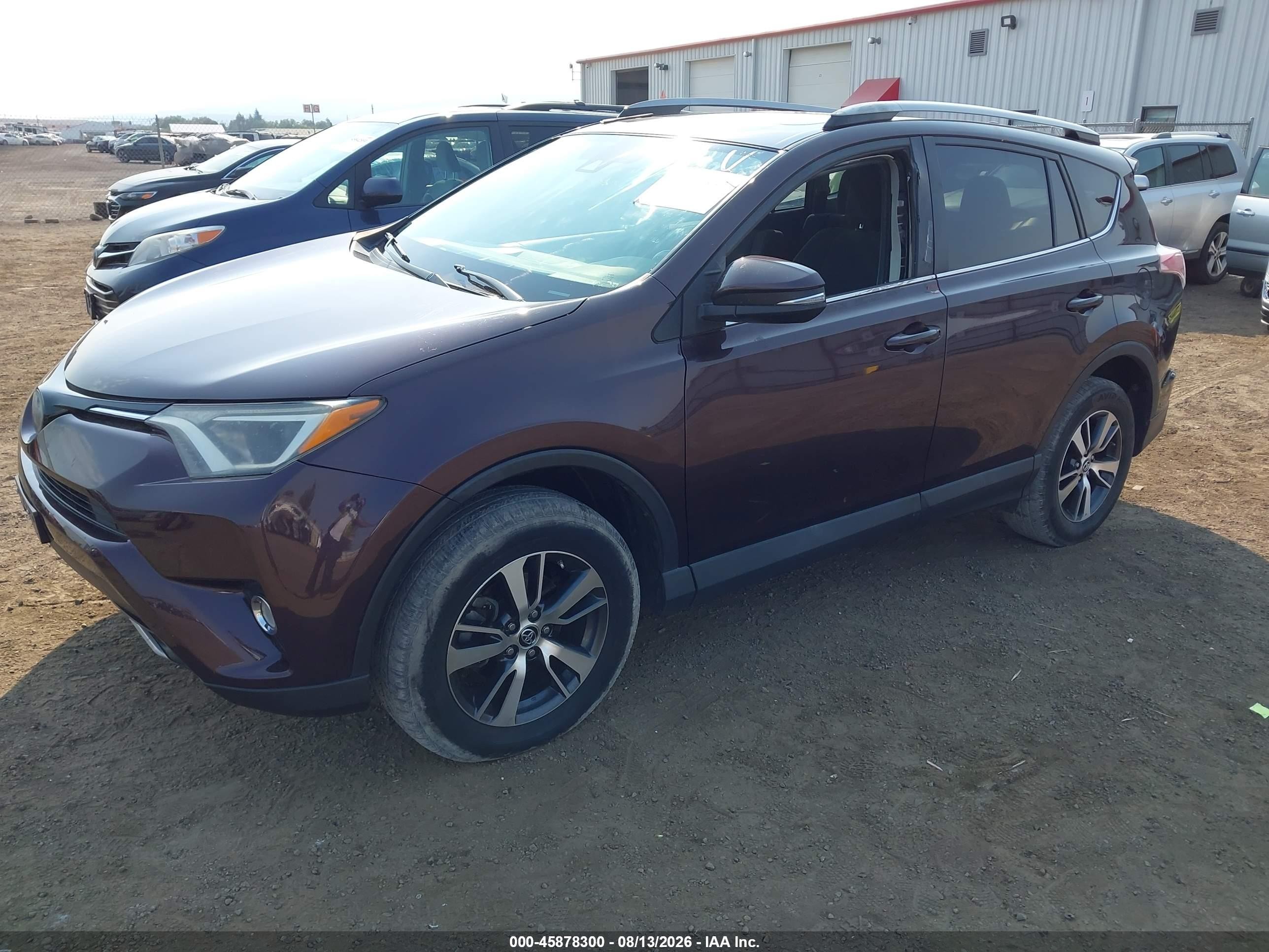 2018 Toyota Rav4 Xle Purple vin: 2T3RFREV4JW720672
