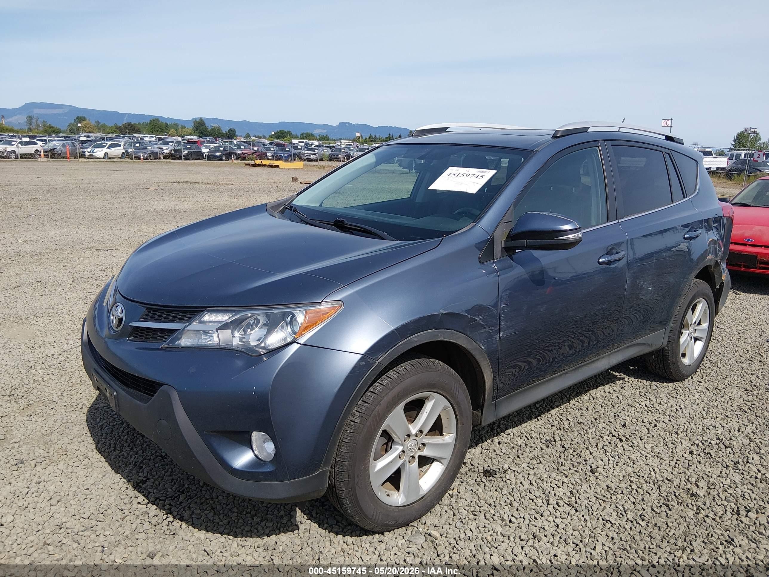 2013 Toyota Rav4 Xle Light Blue vin: 2T3RFREV5DW024486