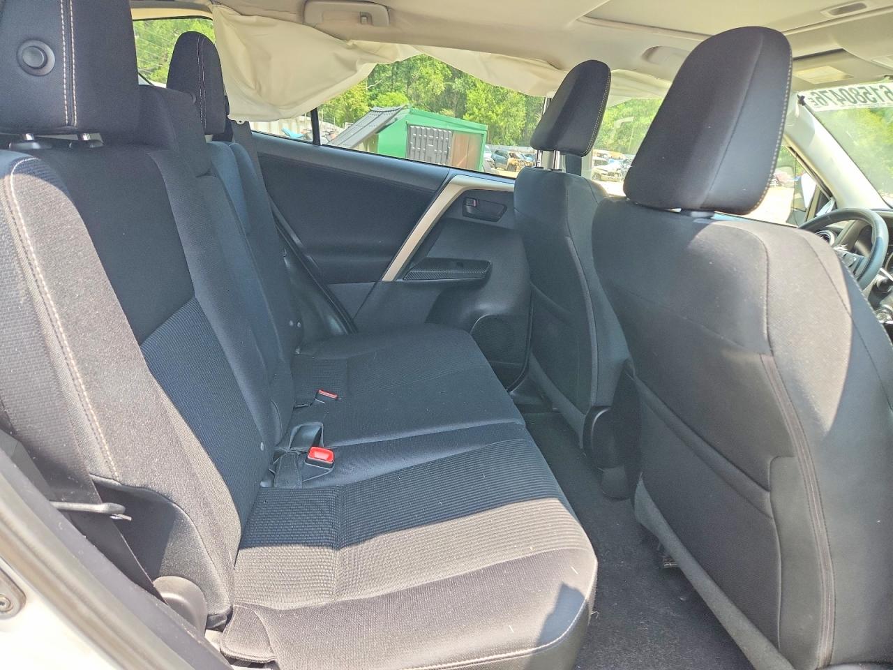 2013 Toyota Rav4 Xle Silver vin: 2T3RFREV5DW026433