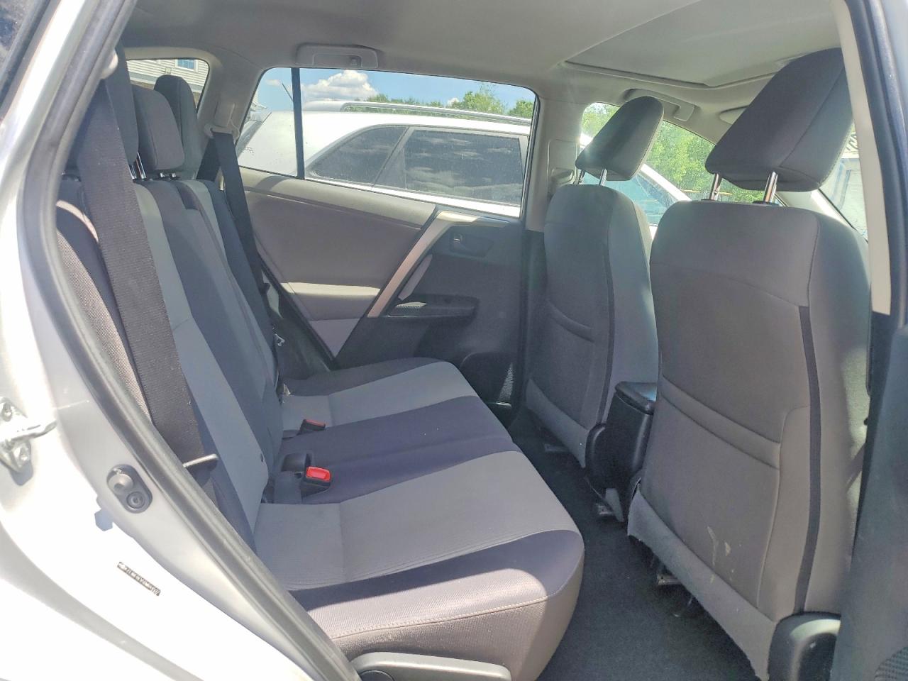 2013 Toyota Rav4 Xle Silver vin: 2T3RFREV5DW044527