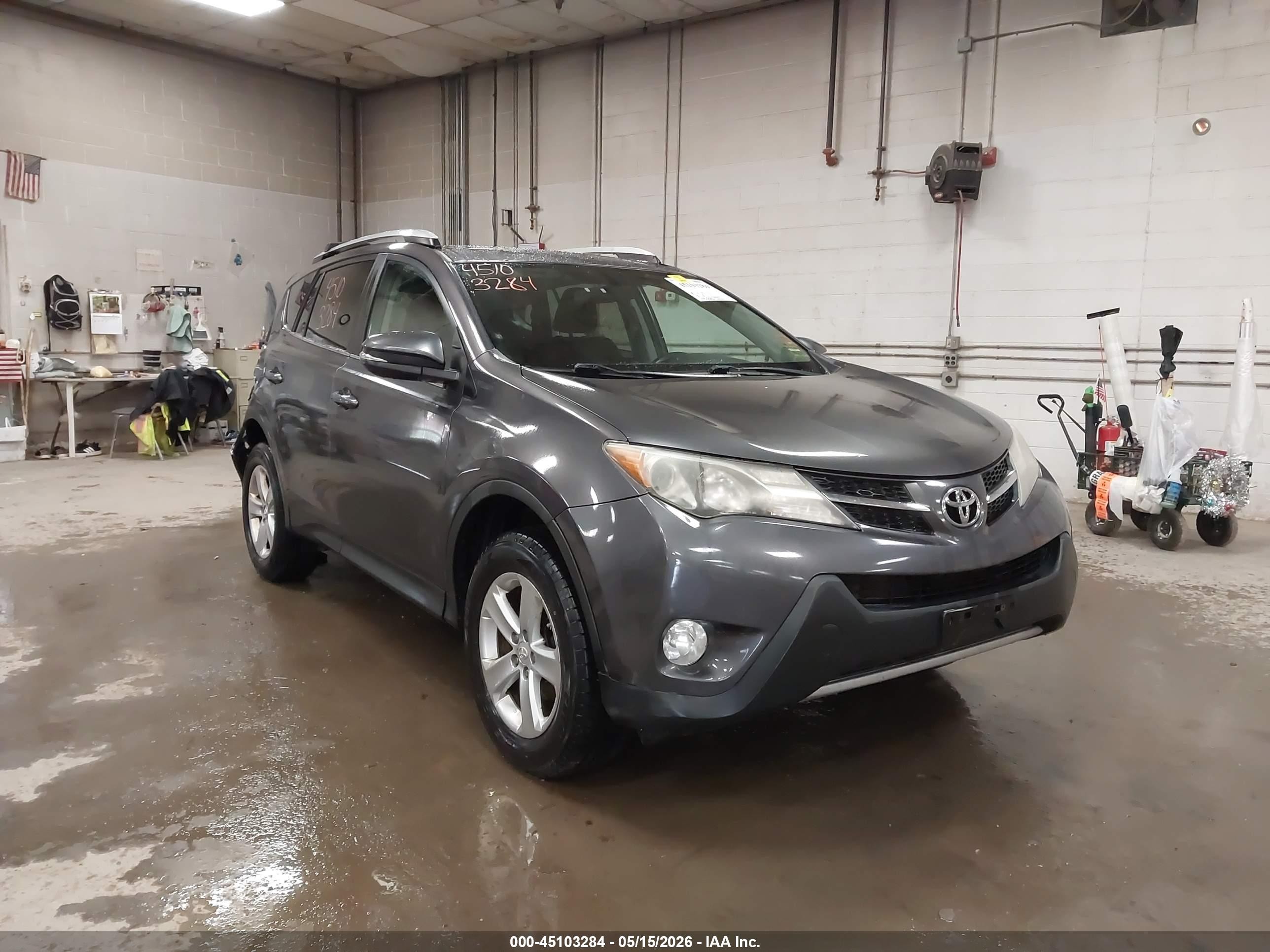 2014 Toyota Rav4 Xle Gray vin: 2T3RFREV5EW135122