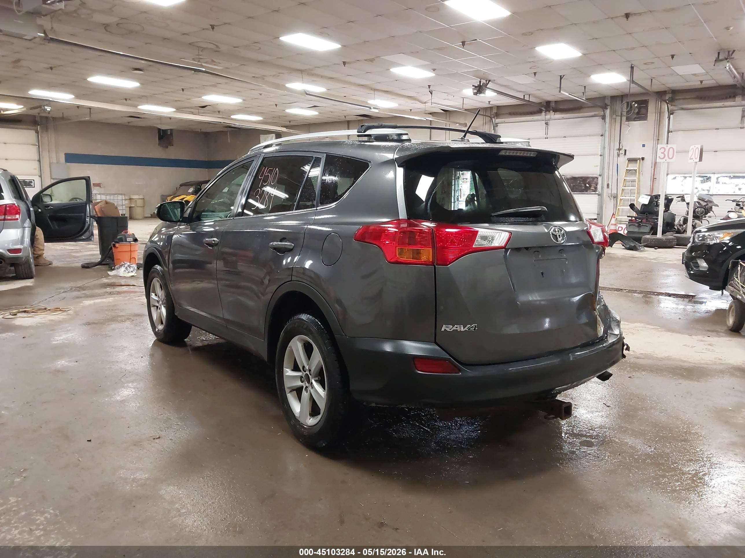 2014 Toyota Rav4 Xle Gray vin: 2T3RFREV5EW135122